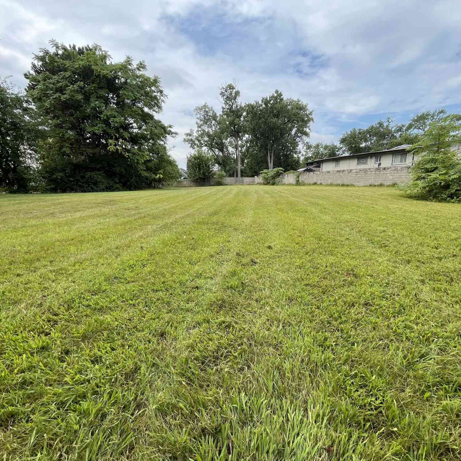 Vacant Land For Sale - 17107 Pontchartrain Boulevard<br/> Detroit, MI 48203