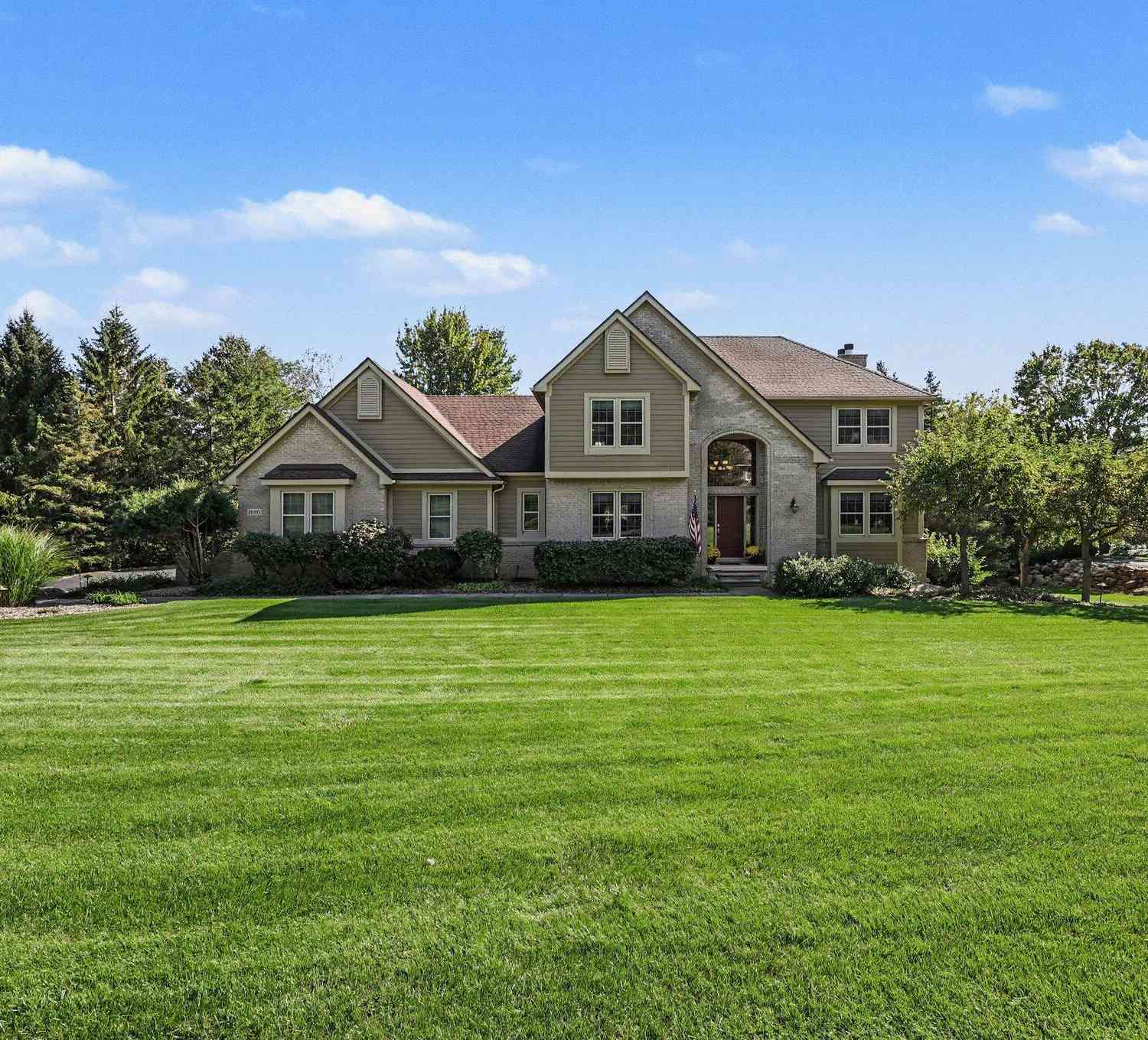 Homes For Sale - 7650 Purple Martin Way<br/> Dexter, MI 48130