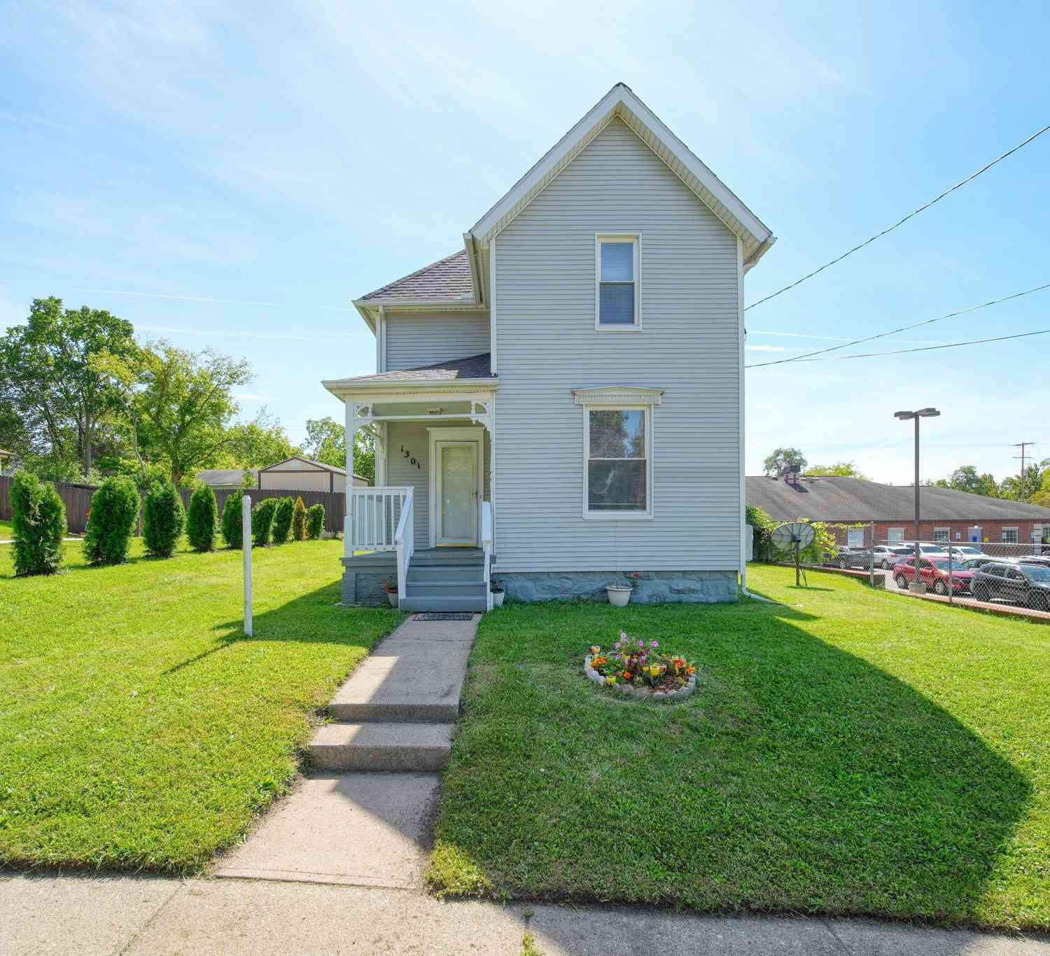 Homes For Sale - 1301 Deyo Street<br/> Jackson, MI 49201