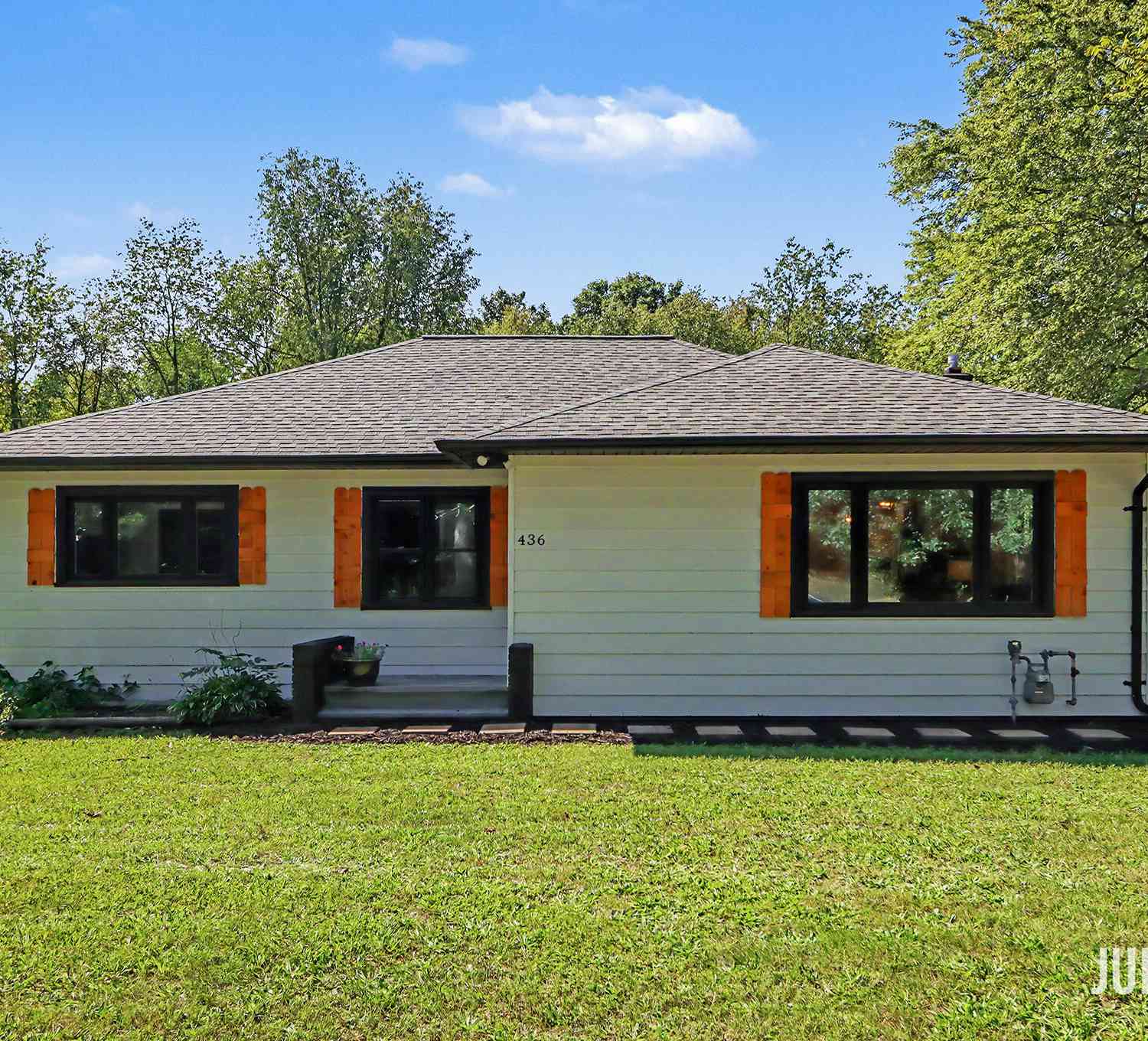 Homes For Sale - 436 M-89<br/> Plainwell, MI 49080