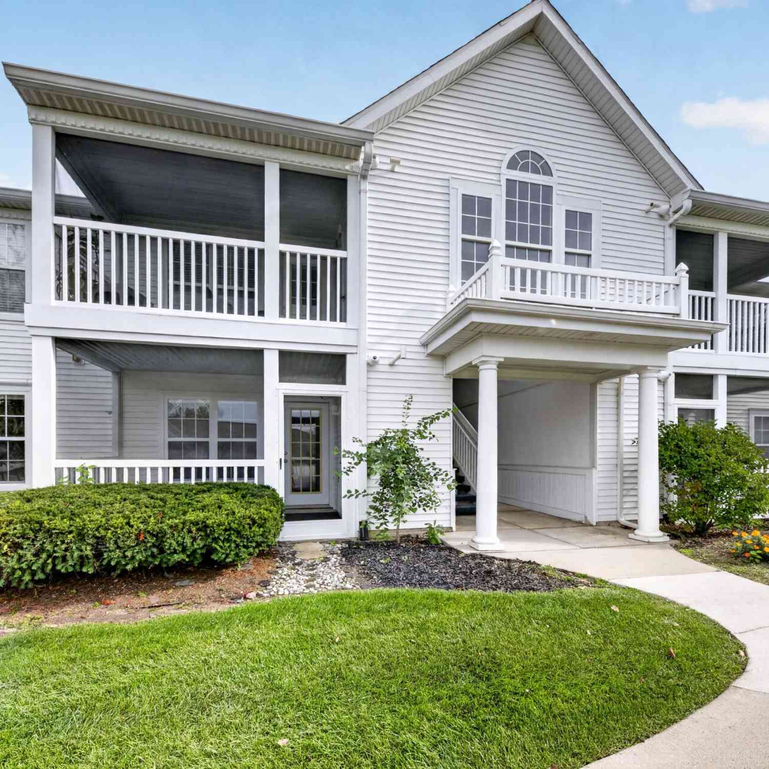 Condo For Rent - 1105 Joyce Lane<br/> Ann Arbor, MI 48103