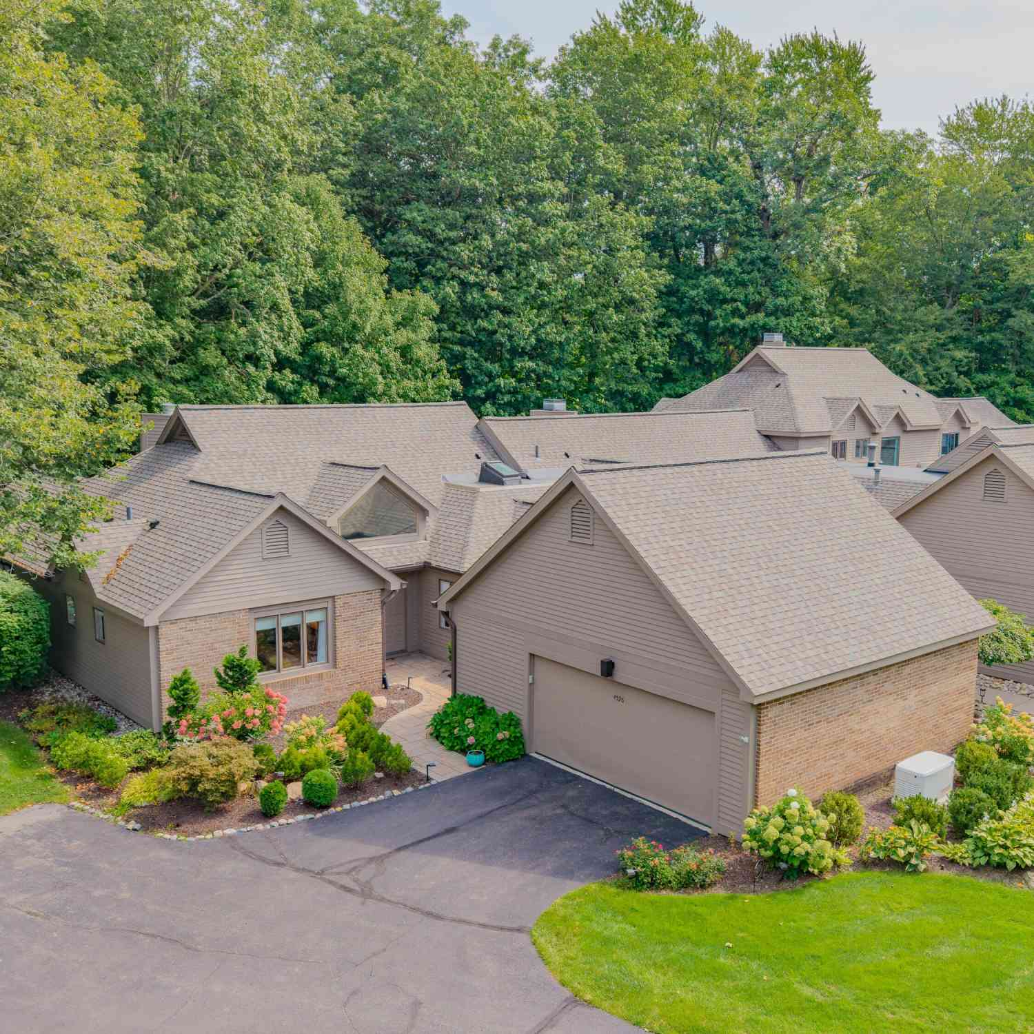Condo For Sale - 4596 Cottonwood Drive<br/> Ann Arbor, MI 48108