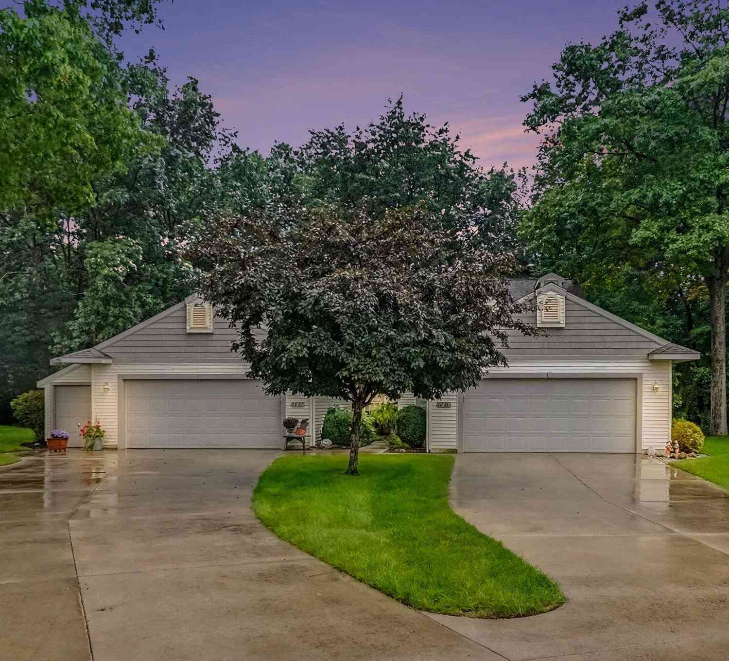 Condo For Sale - 1229 S Timberview Drive<br/> Whitehall, MI 49461