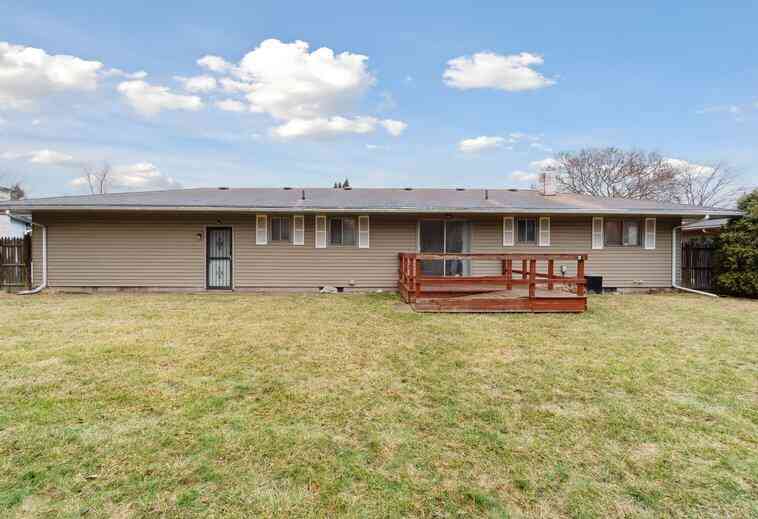 Homes For Sale - 3172 Mysylvia Drive<br/> Saginaw, MI 48601