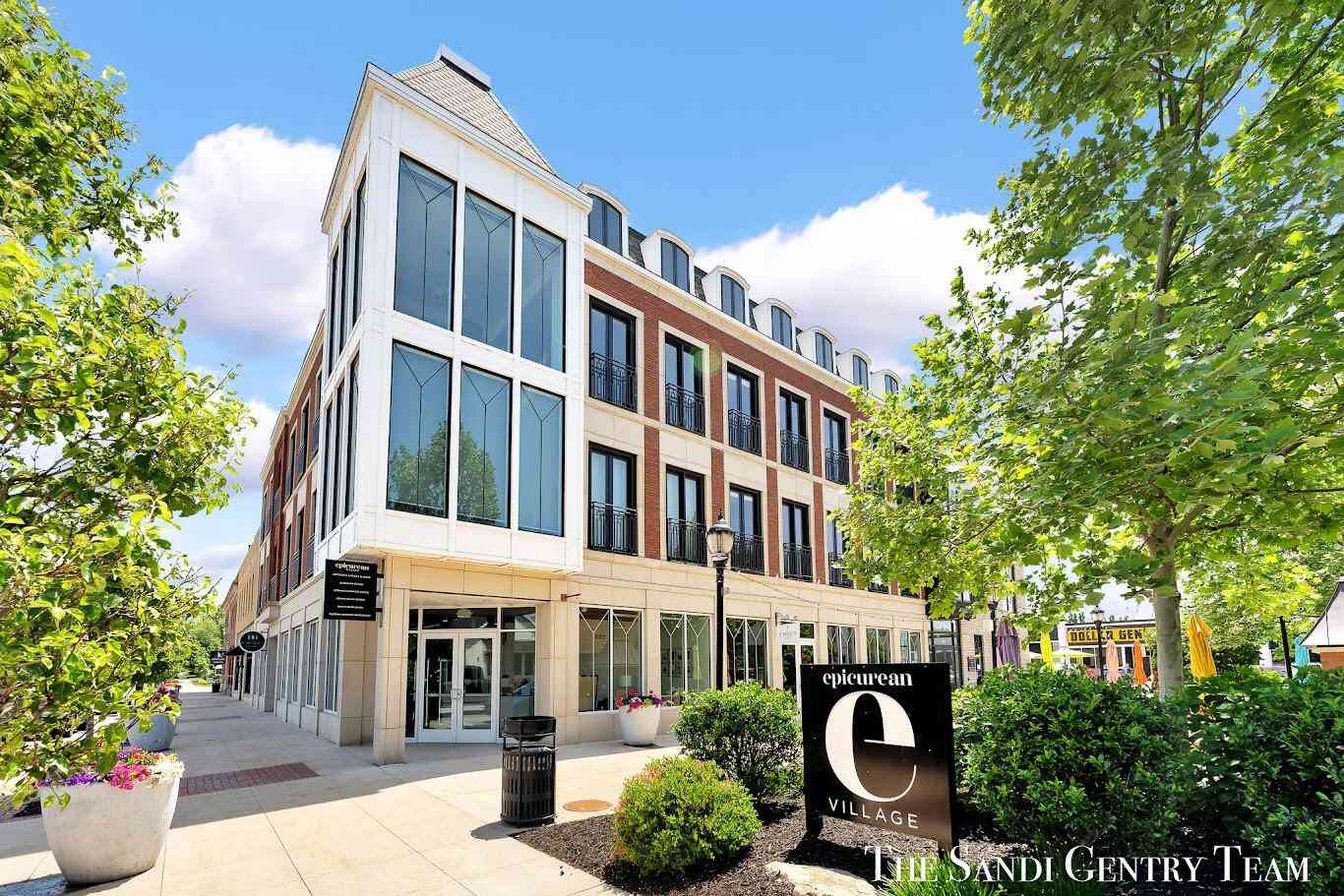 Condo For Sale - 110 W Savidge Street #204<br/> Spring Lake, MI 49456