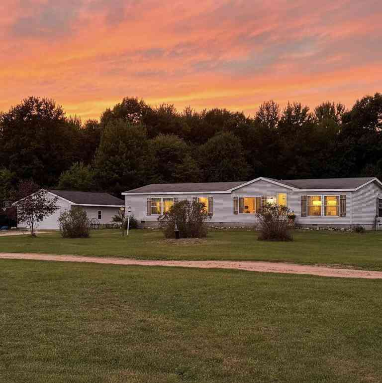 Mobile Home For Sale - 2233 S Wisner Avenue<br/> Fremont, MI 49412