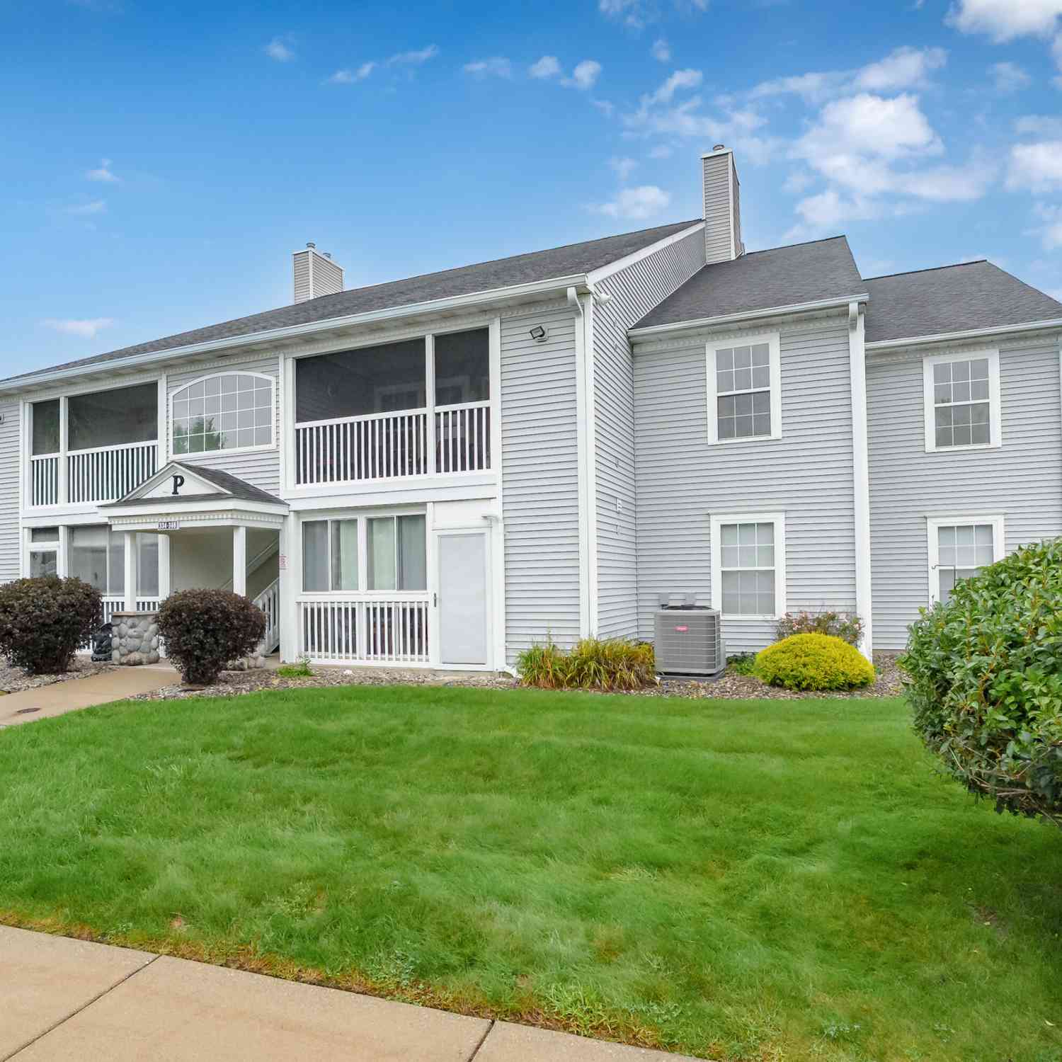 Condo For Sale - 344 Westbrook Court<br/> Marshall, MI 49068