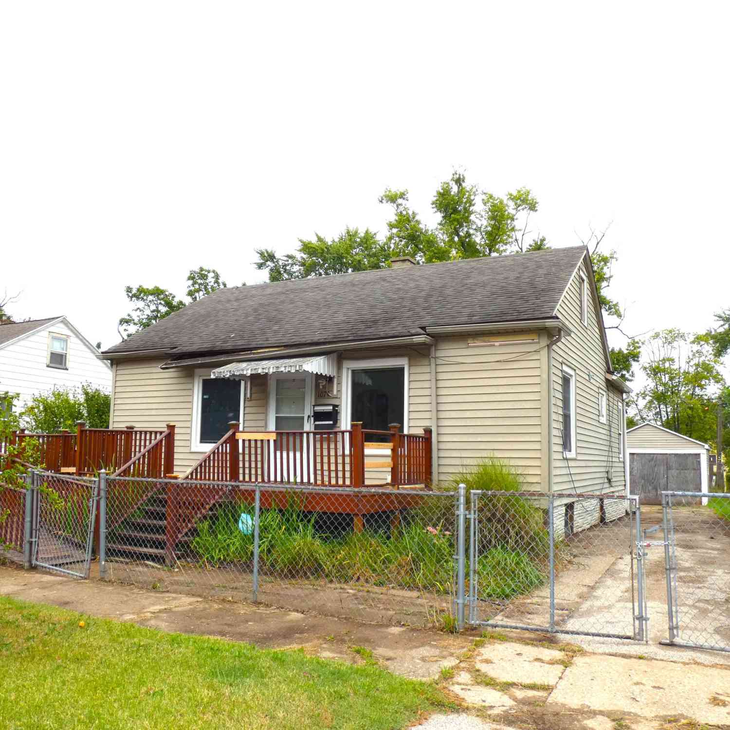 Homes For Sale - 1079 Hurd Avenue<br/> Benton Harbor, MI 49022