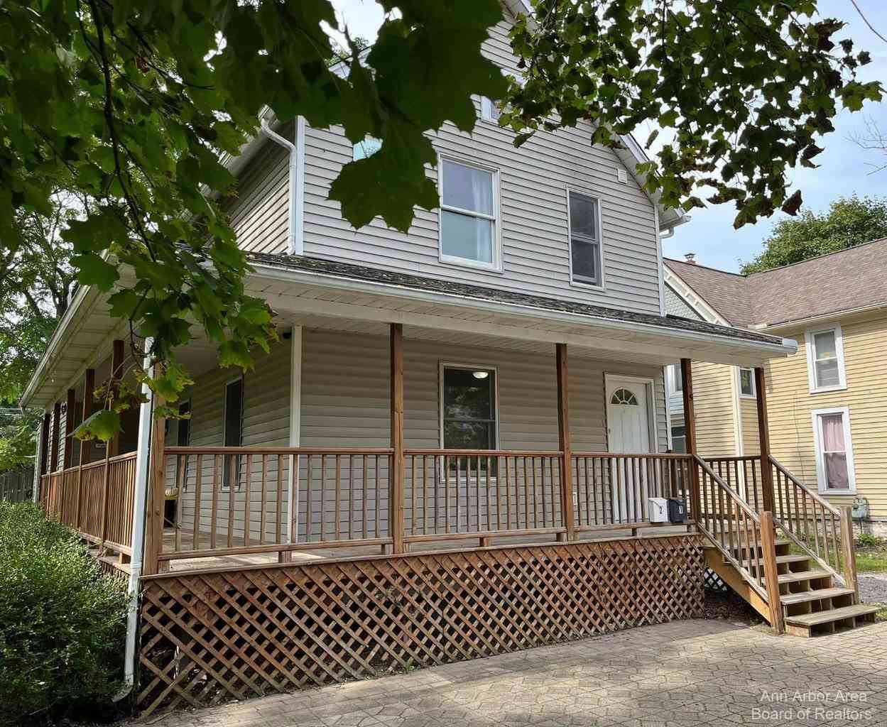 Homes For Sale - 625 N Adams Street<br/> Ypsilanti, MI 48197