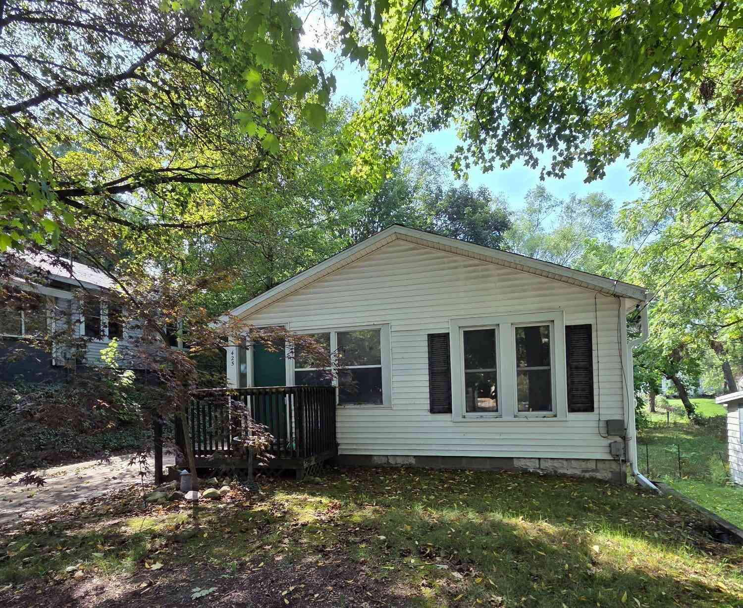 Homes For Sale - 425 Garland Street<br/> Kalamazoo, MI 49001
