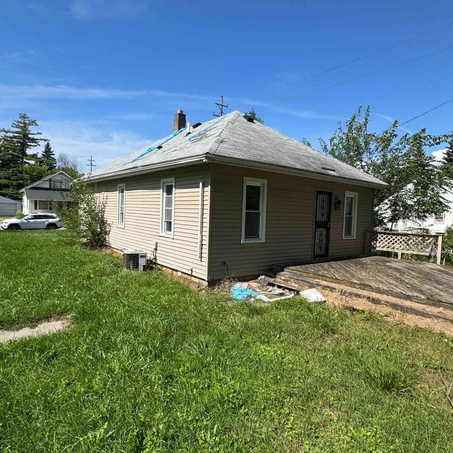 Homes For Sale - 1301 Knapp Avenue<br/> Genesee County, Flint, MI 48503