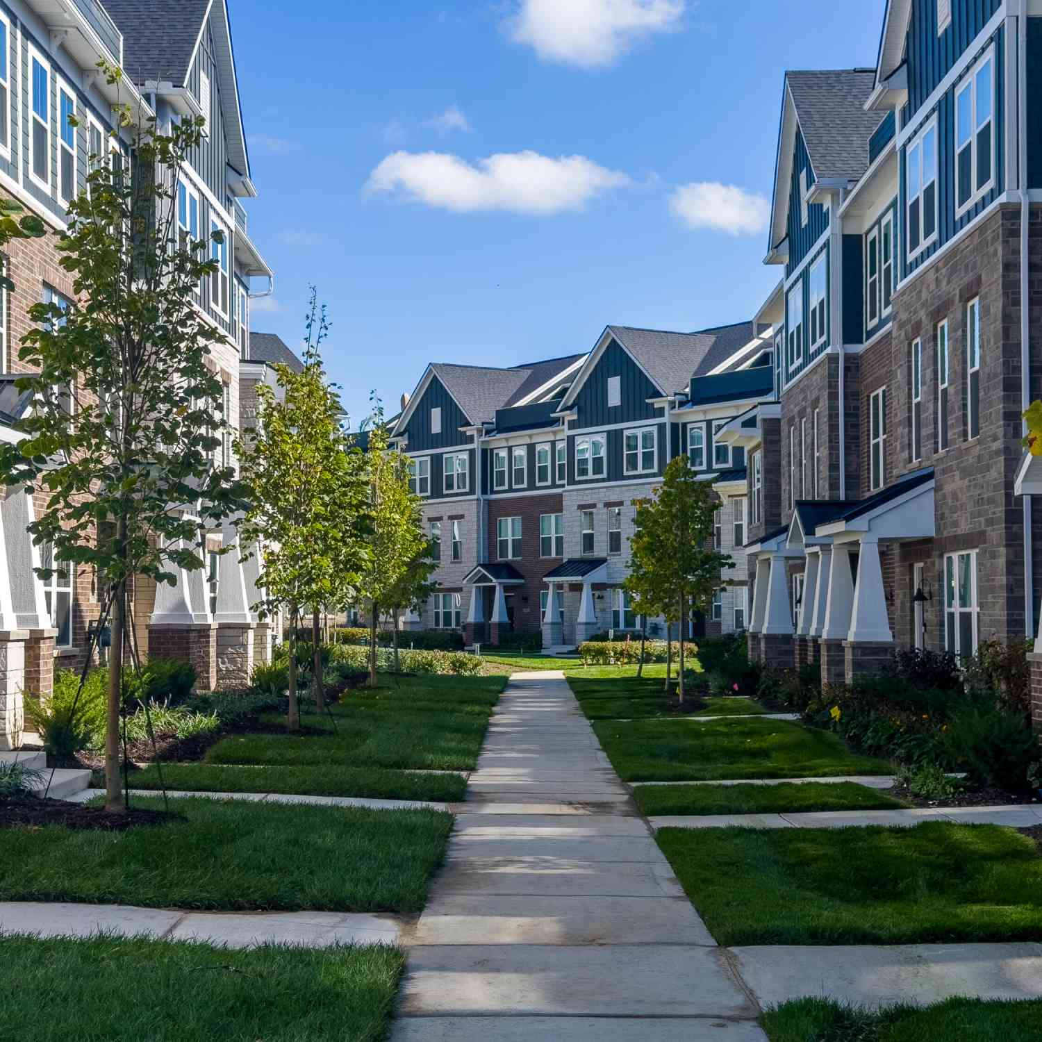 Condo For Rent - 25552 Tolstoy Trail<br/> Novi, MI 48375