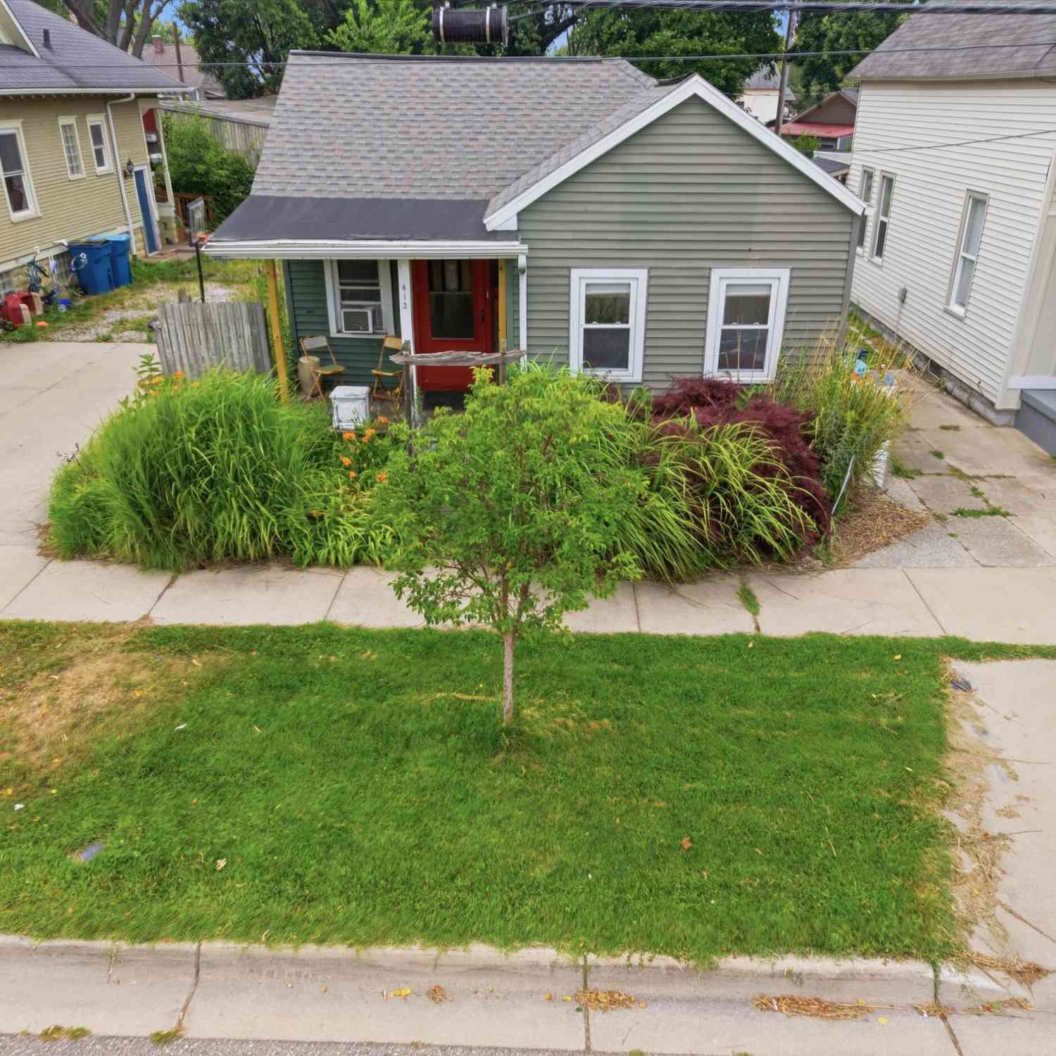 Homes For Sale - 413 N 6th Street<br/> Grand Haven, MI 49417