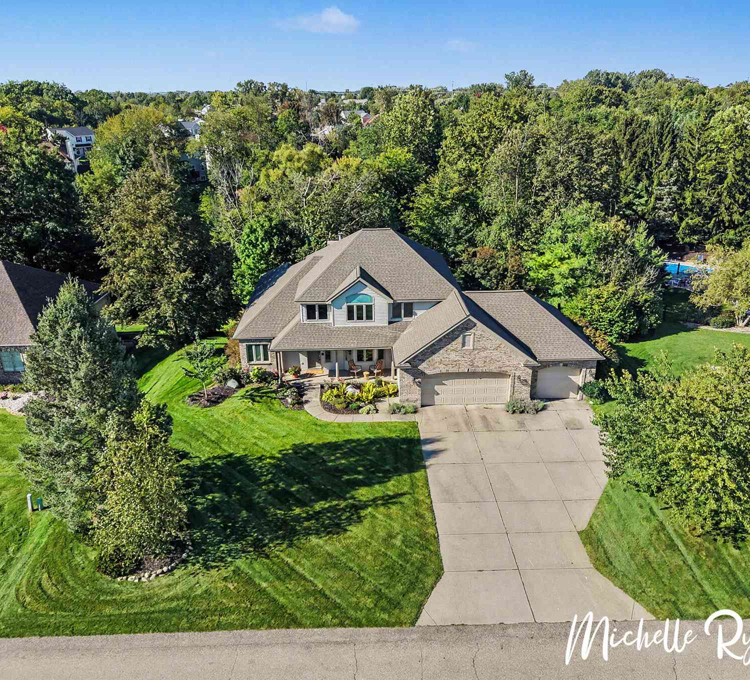Homes For Sale - 3541 Elk Drive<br/> Ottawa County, Zeeland, MI 49464
