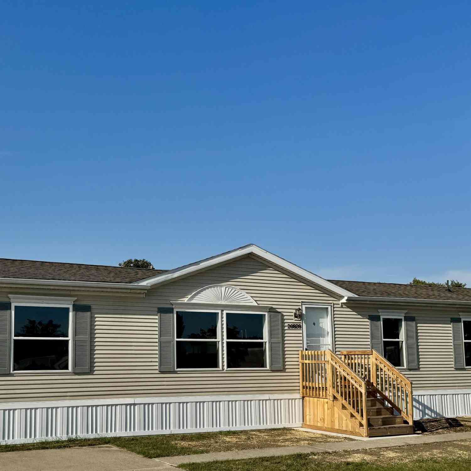 Mobile Home For Sale - 20828 Grandville Road<br/> Big Rapids, MI 49307
