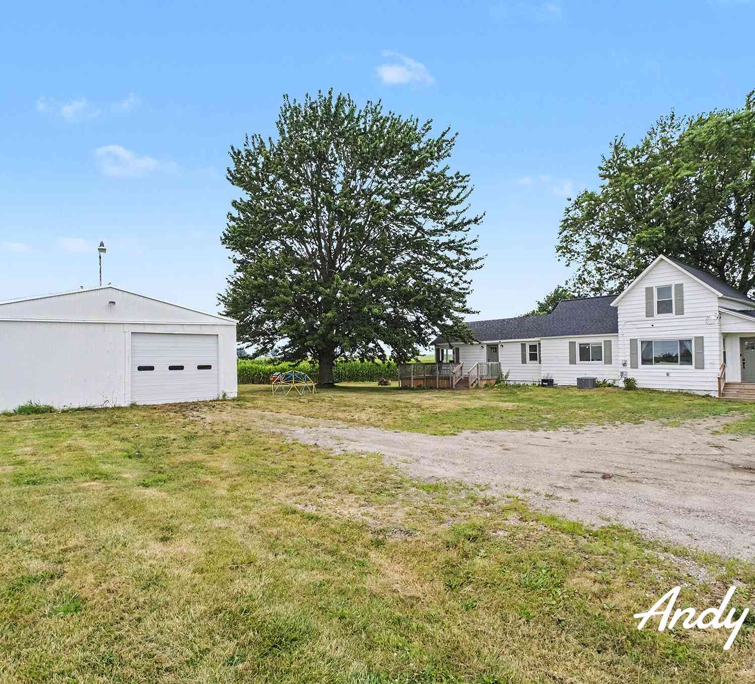 Homes For Sale - 5843 120th Avenue<br/> Holland, MI 49424