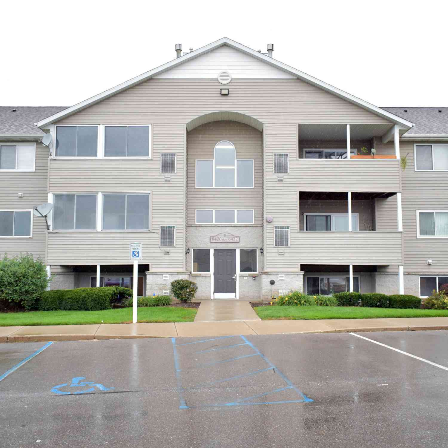 Condo For Sale - 8418 N Jasonville Court #61<br/> Caledonia, MI 49316