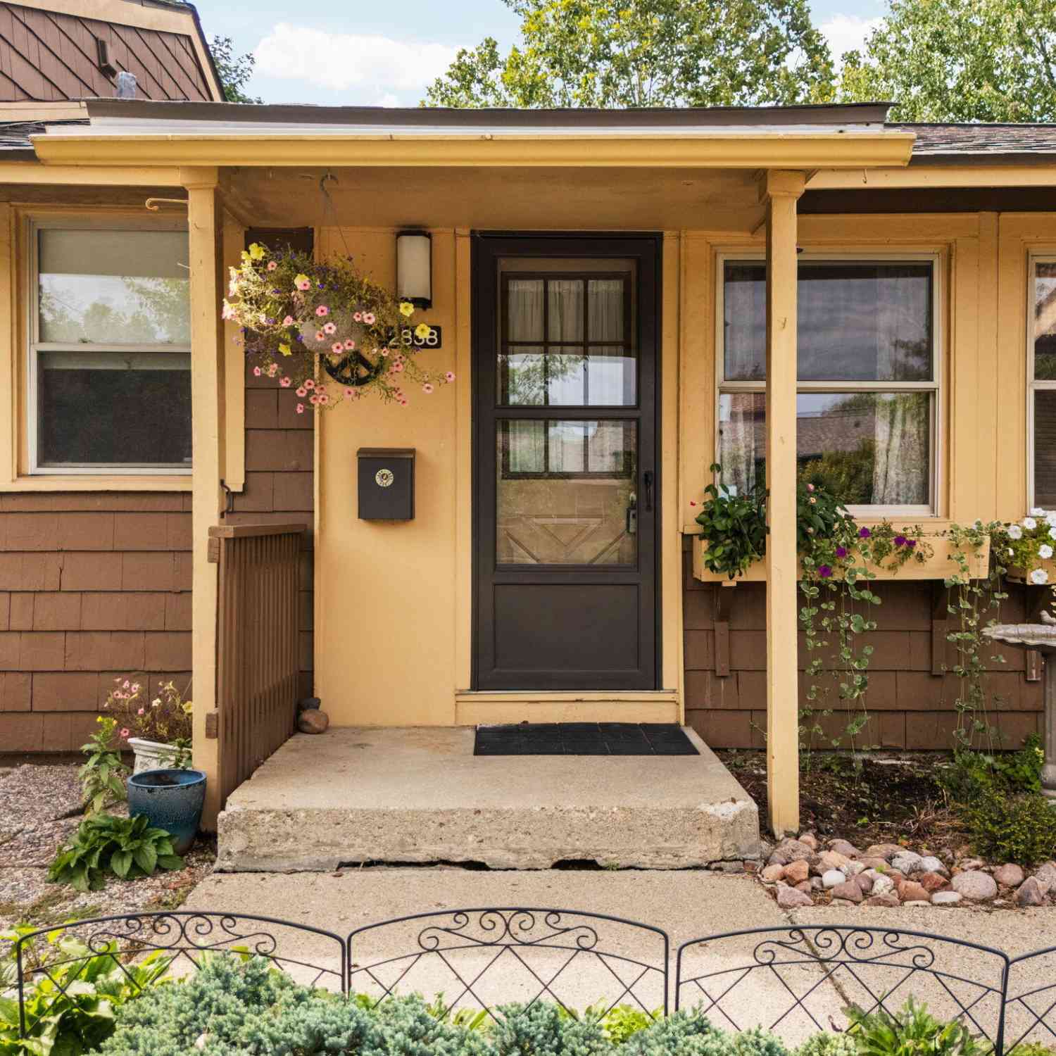 Condo For Sale - 2838 Pittsfield Boulevard<br/> Ann Arbor, MI 48104