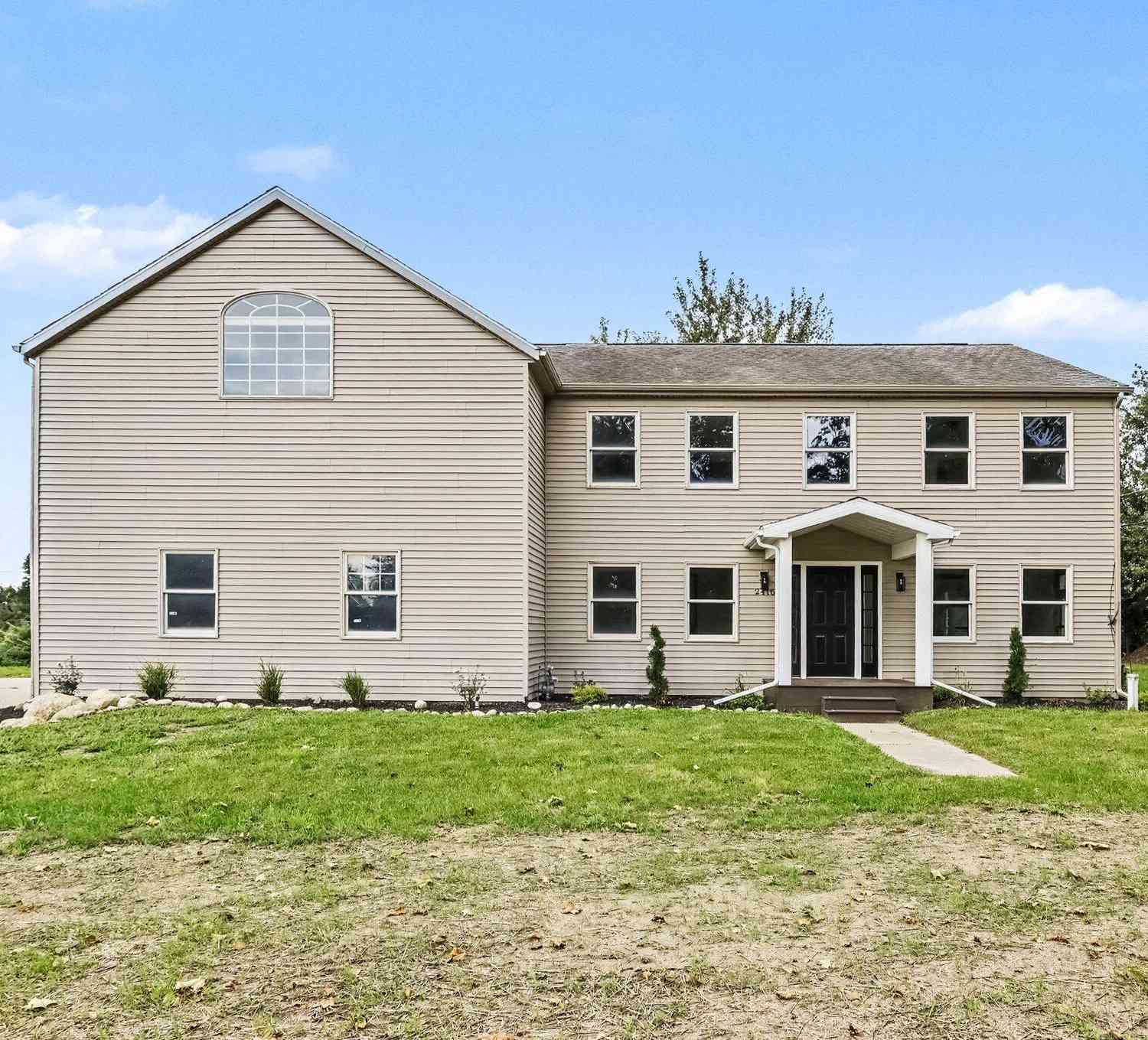 Homes For Sale - 2415 Burton Road<br/> Niles, MI 49120