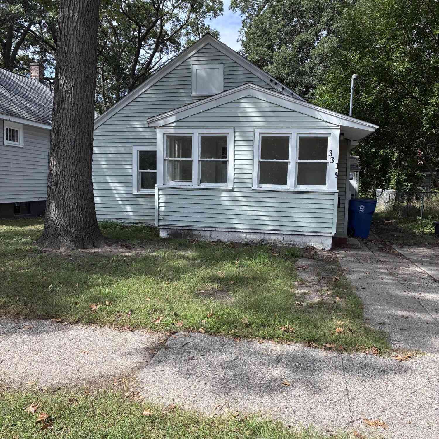 Homes For Sale - 3319 Waalkes Street<br/> Muskegon County, Muskegon Heights, MI 49444