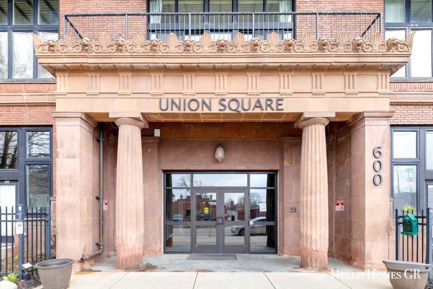 Condo For Sale - 600 Broadway Avenue #608<br/> Grand Rapids, MI 49504