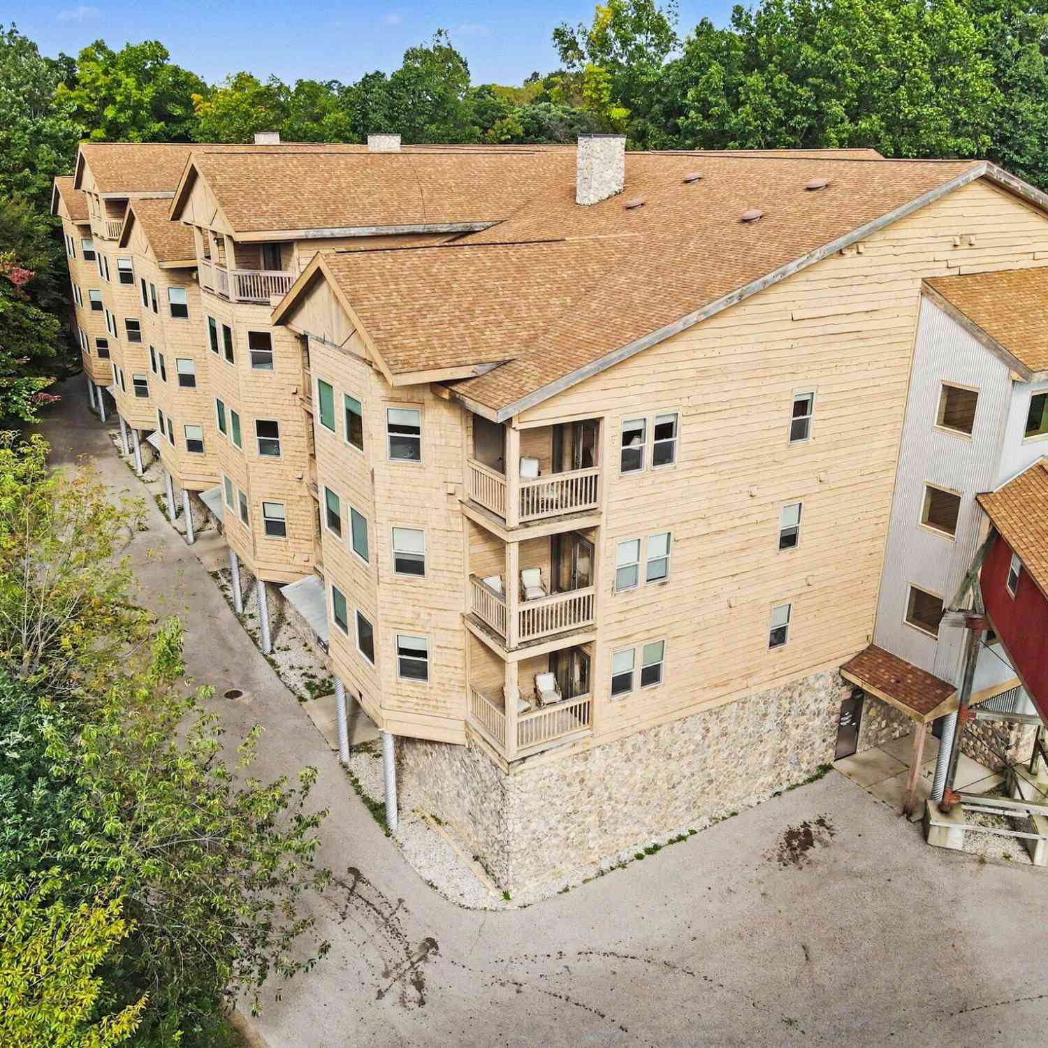 Condo For Sale - 5900 S Water Road #216<br/> Oceana County, Rothbury, MI 49452