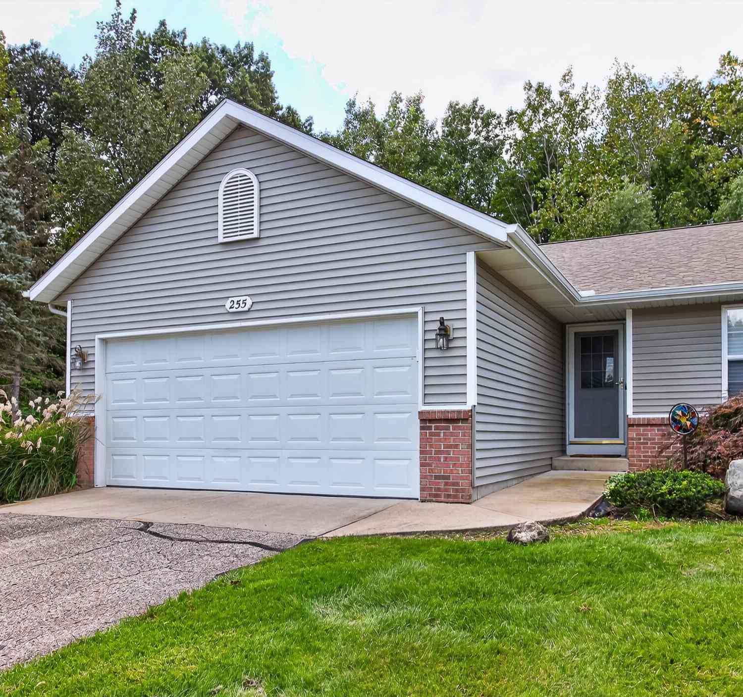 Condo For Sale - 255 Timber Creek Circle<br/> Kent County, Comstock Park, MI 49321