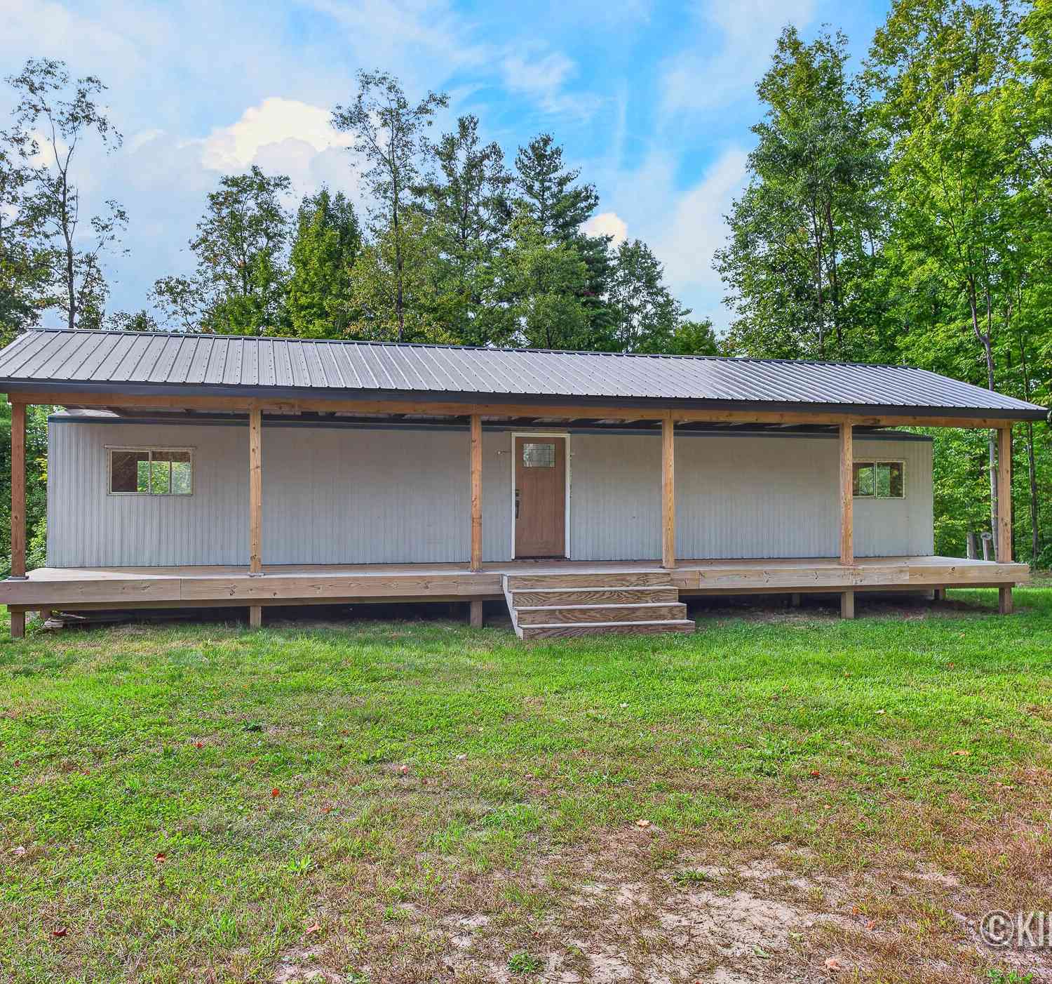 Mobile Home For Sale - 5626 W Rhoby Road<br/> Lake City, MI 49651