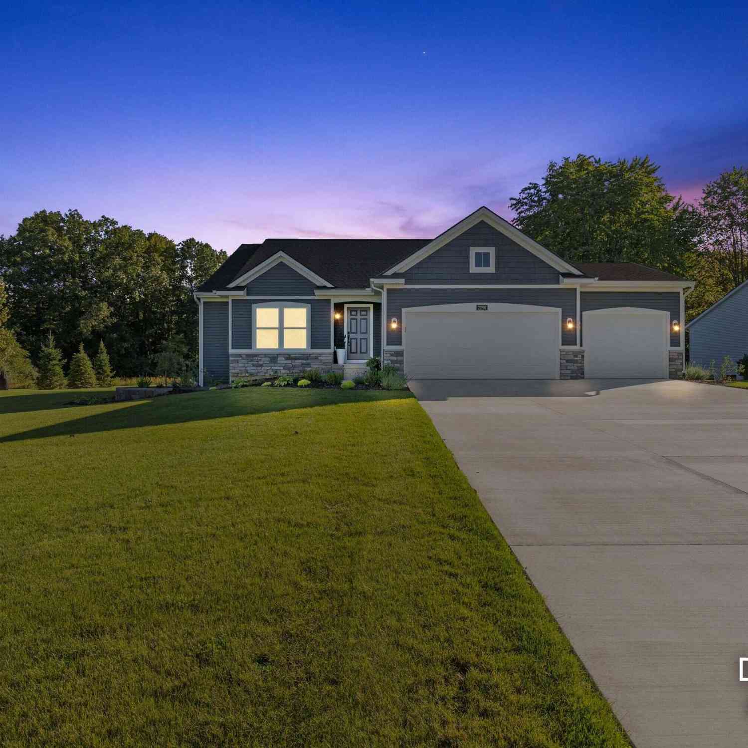 Condo For Sale - 2290 Quarter Horse Drive<br/> Cedar Springs, MI 49319