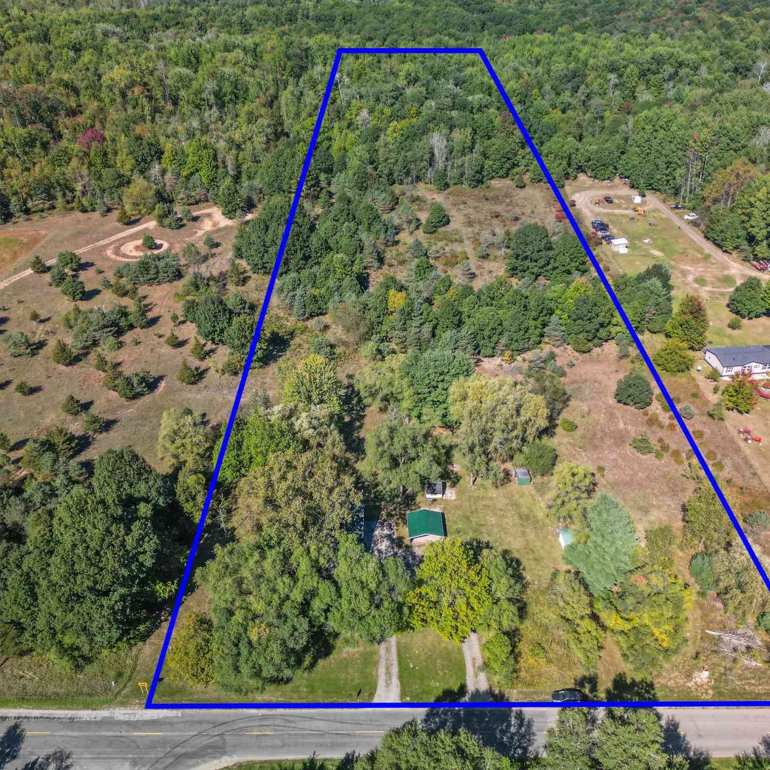 Homes For Sale - 3591 W 104th Street<br/> Newaygo County, Grant, MI 49327
