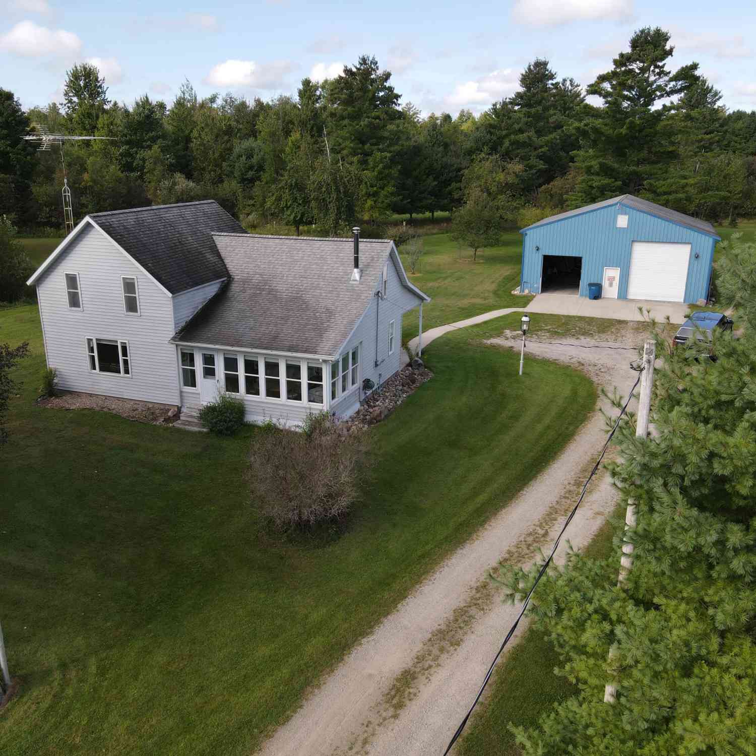 Homes For Sale - 812 S Lorenz Road<br/> Iosco County, Tawas City, MI 48763