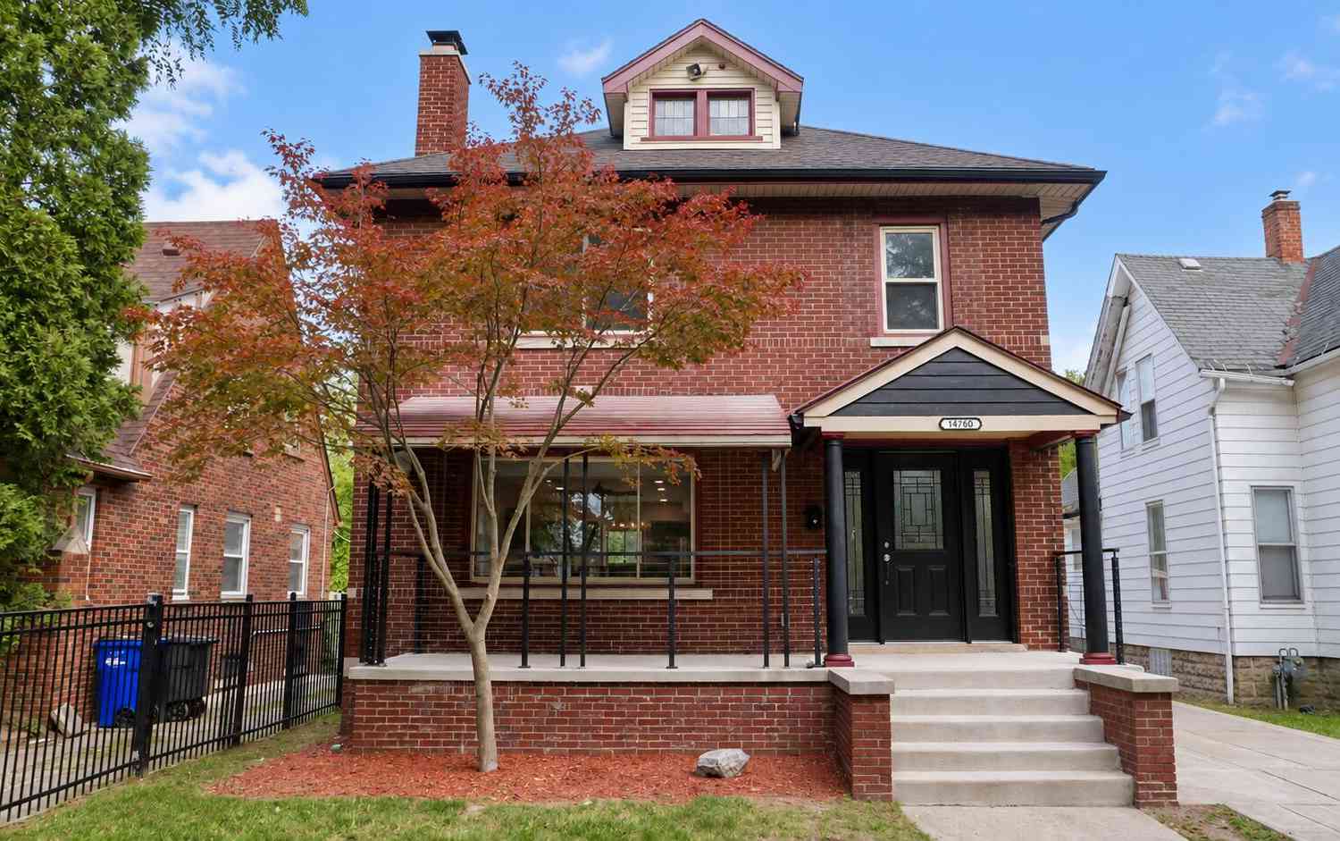 Homes For Sale - 14760 Mettetal Street<br/> Detroit, MI 48227