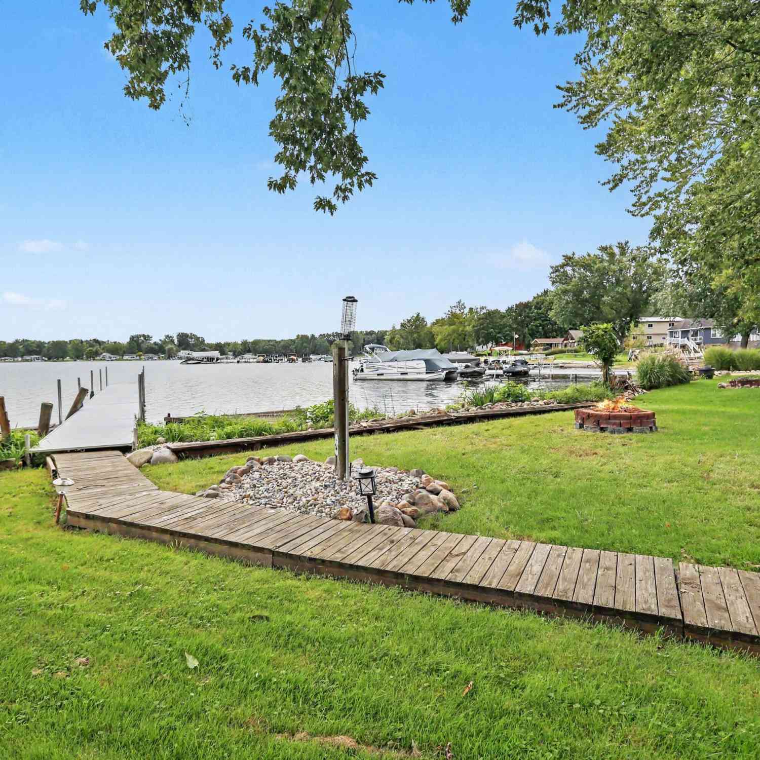 Homes For Sale - 413 Sunnyshore Drive<br/> Coldwater, MI 49036