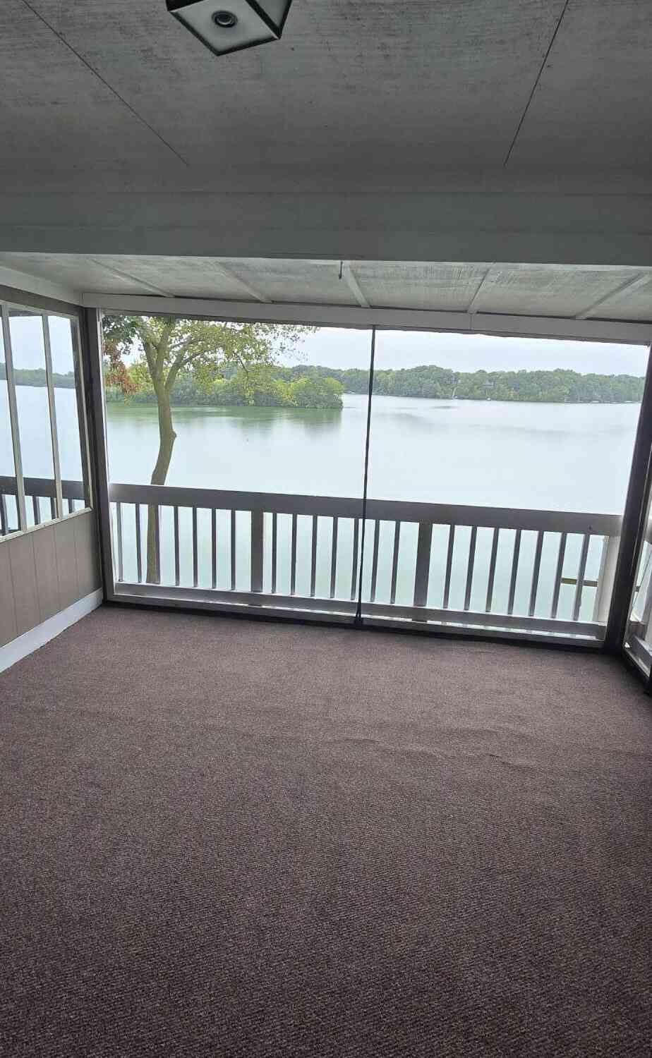 Condo For Sale - 1731 Cliffs Landing #202<br/> Ypsilanti, MI 48198