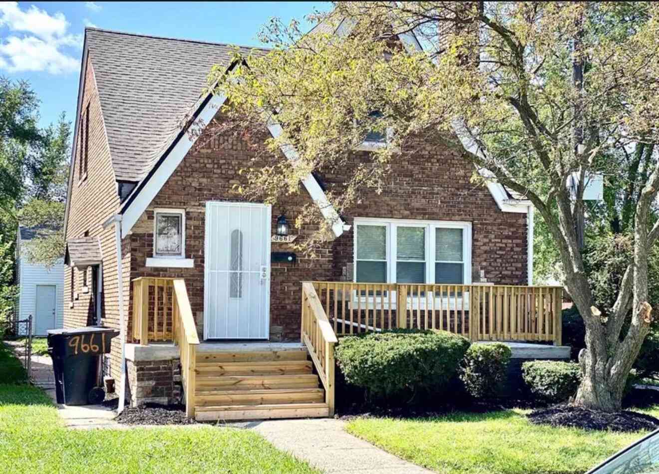 Homes For Sale - 9661 Memorial Street<br/> Wayne County, Detroit, MI 48227