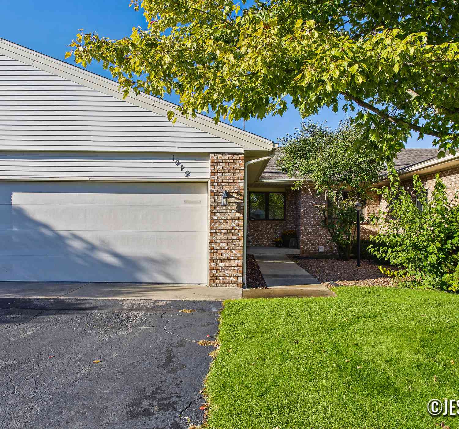 Condo For Sale - 1016 Bayou Drive<br/> Kent County, Byron Center, MI 49315