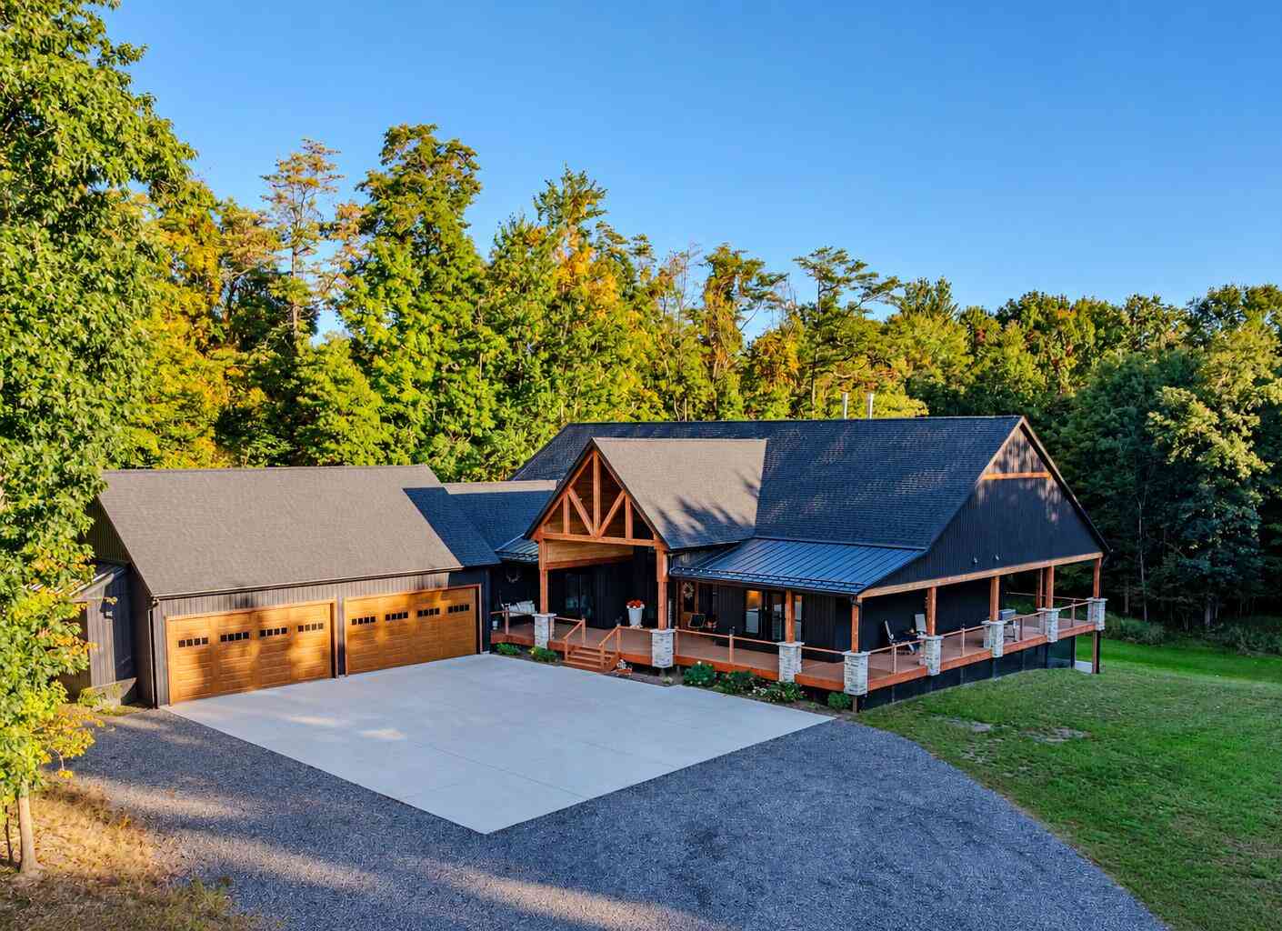 Homes For Sale - 4390 22 Mile Road<br/> Kent County, Kent City, MI 49330