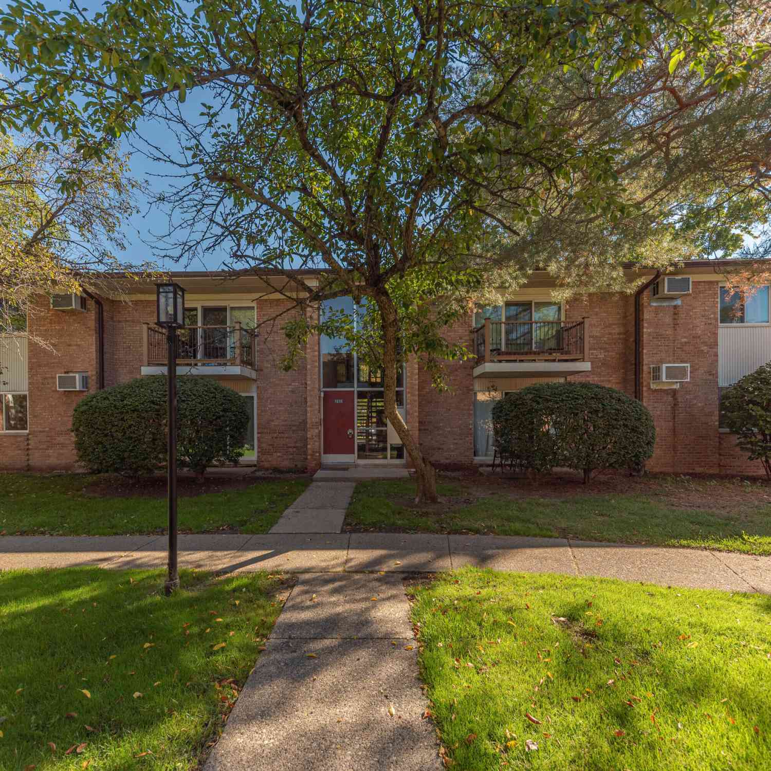 Condo For Rent - 1213 Island Drive #201<br/> Ann Arbor, MI 48105