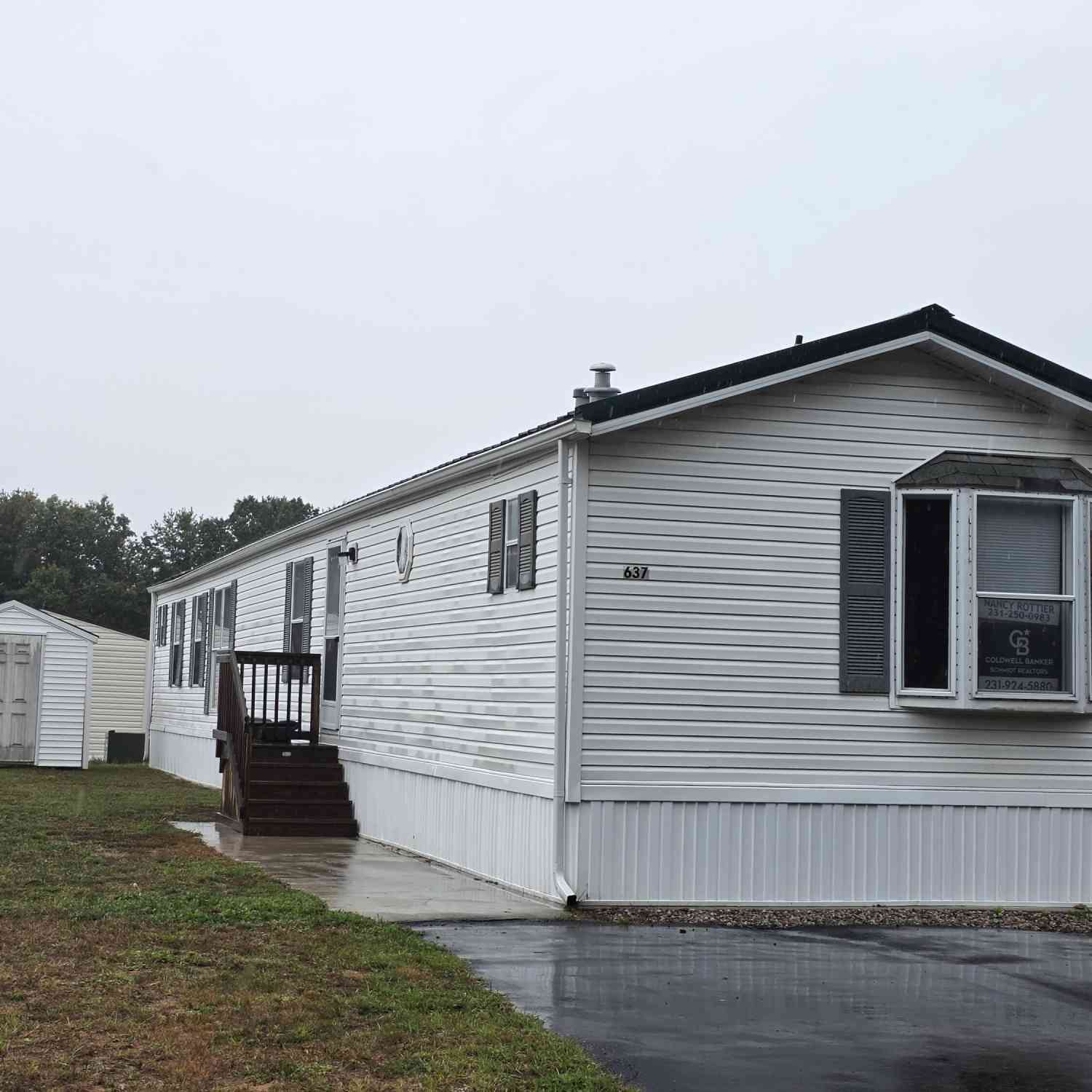 Mobile Home For Sale - 637 Sunfish<br/> Newaygo, MI 49337