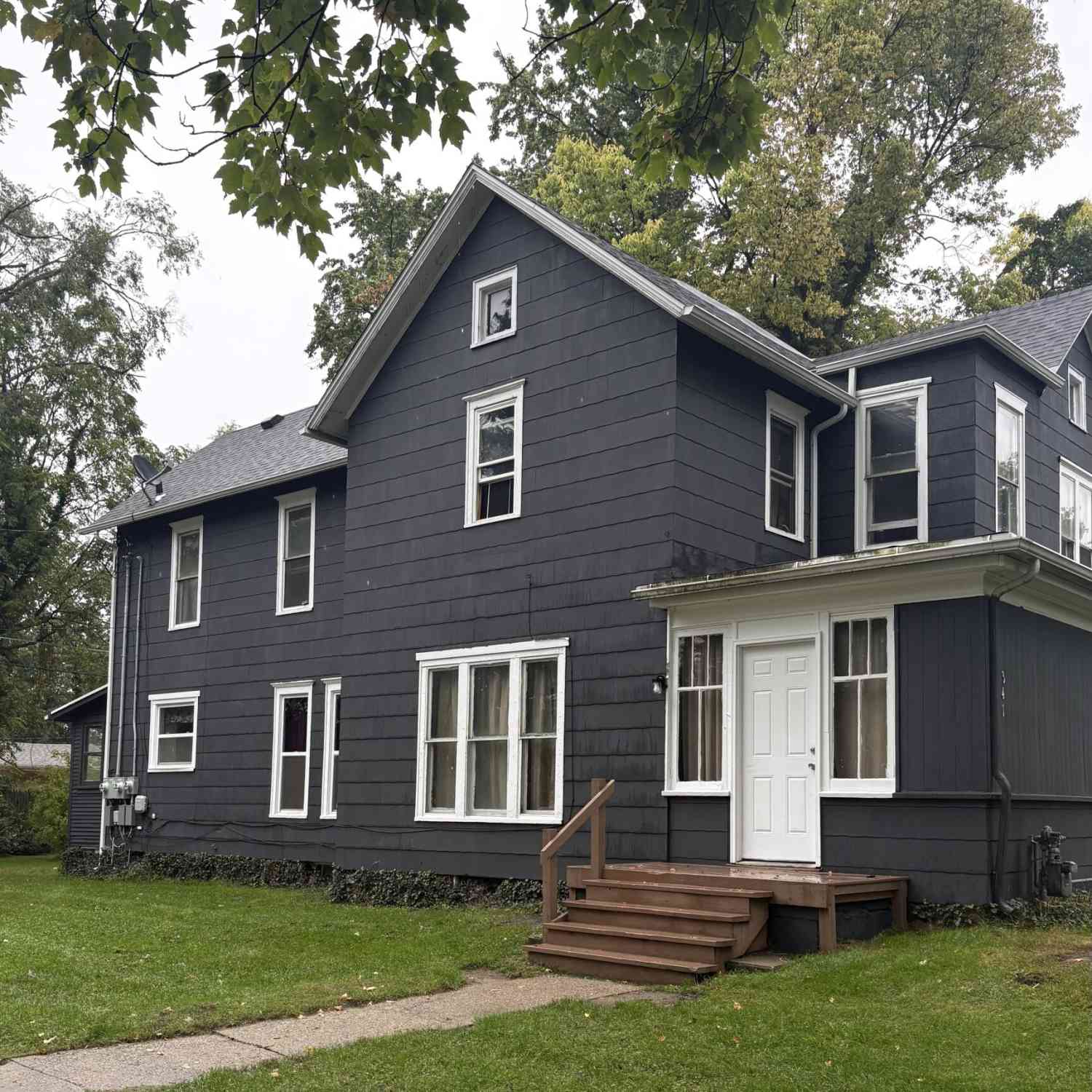 Homes For Sale - 341 E Napier Avenue<br/> Benton Harbor, MI 49022