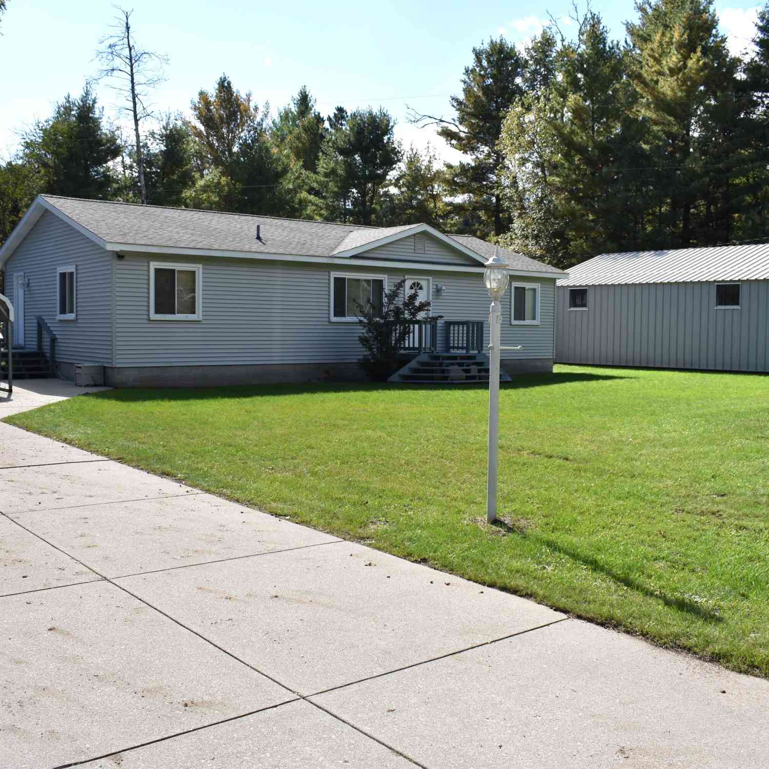 Mobile Home For Sale - 3057 W 72nd Street<br/> Baldwin, MI 49304