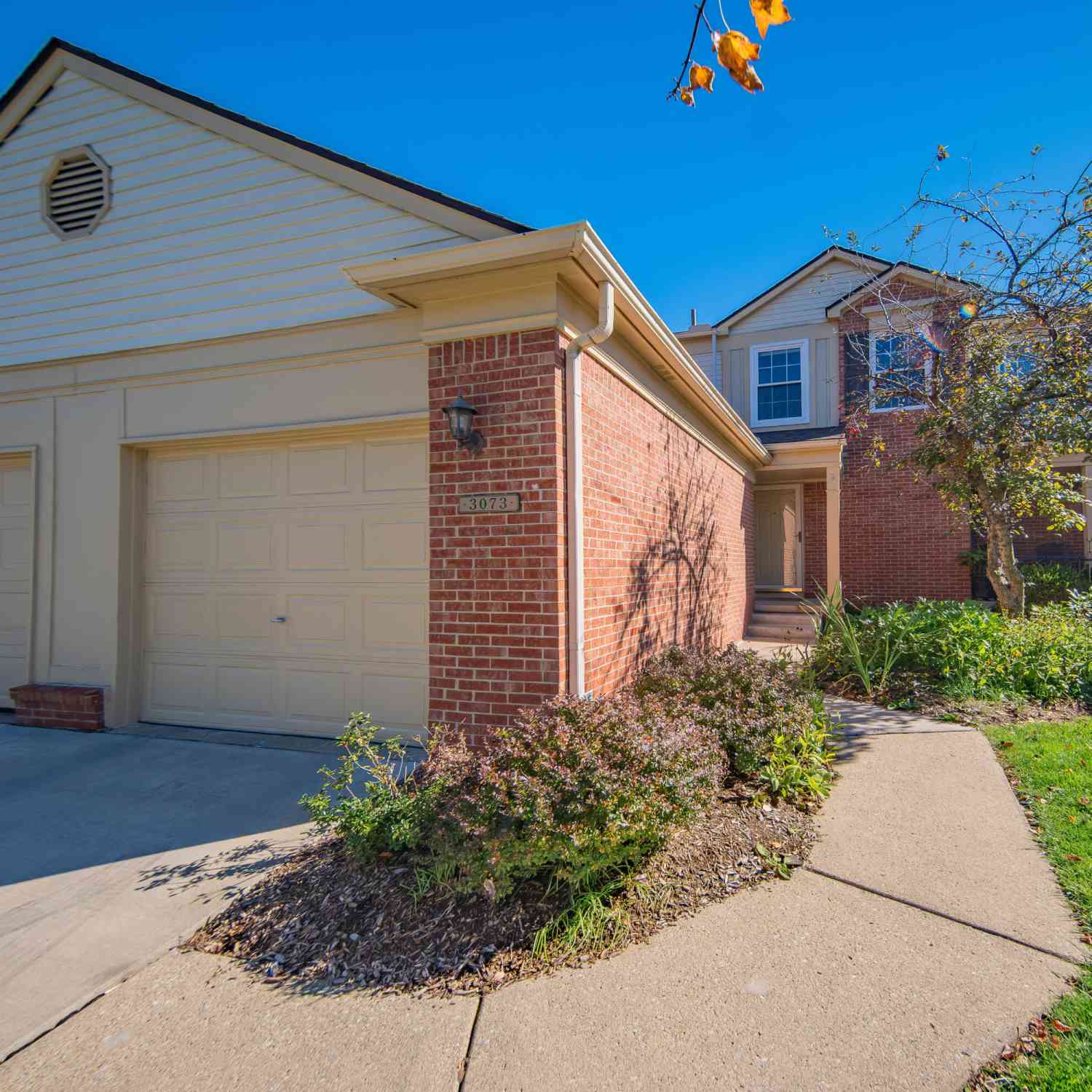 Condo For Sale - 3073 Ailsa Craig Drive<br/> Ann Arbor, MI 48108