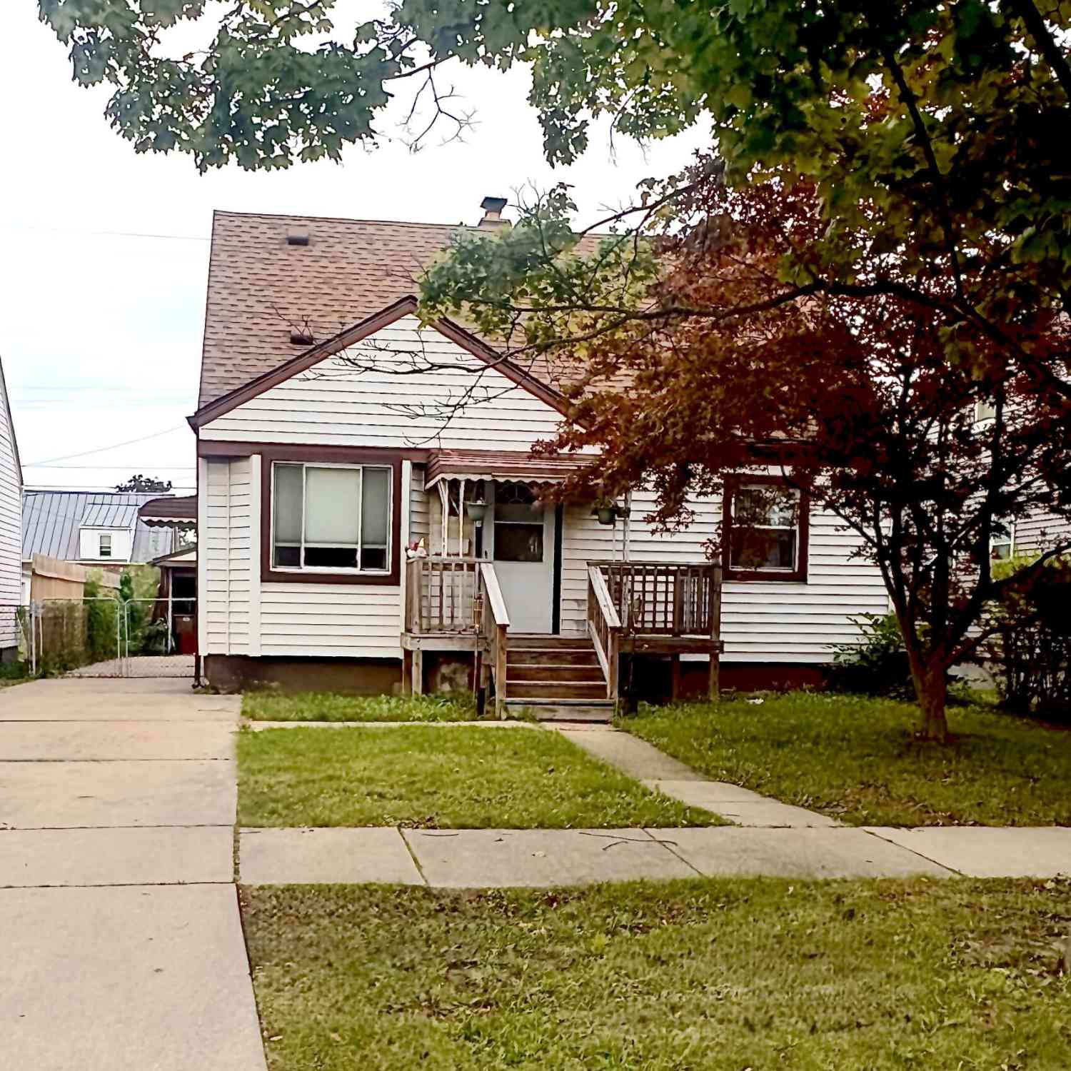 Homes For Sale - 812 Cleveland Avenue<br/> Lincoln Park, MI 48146