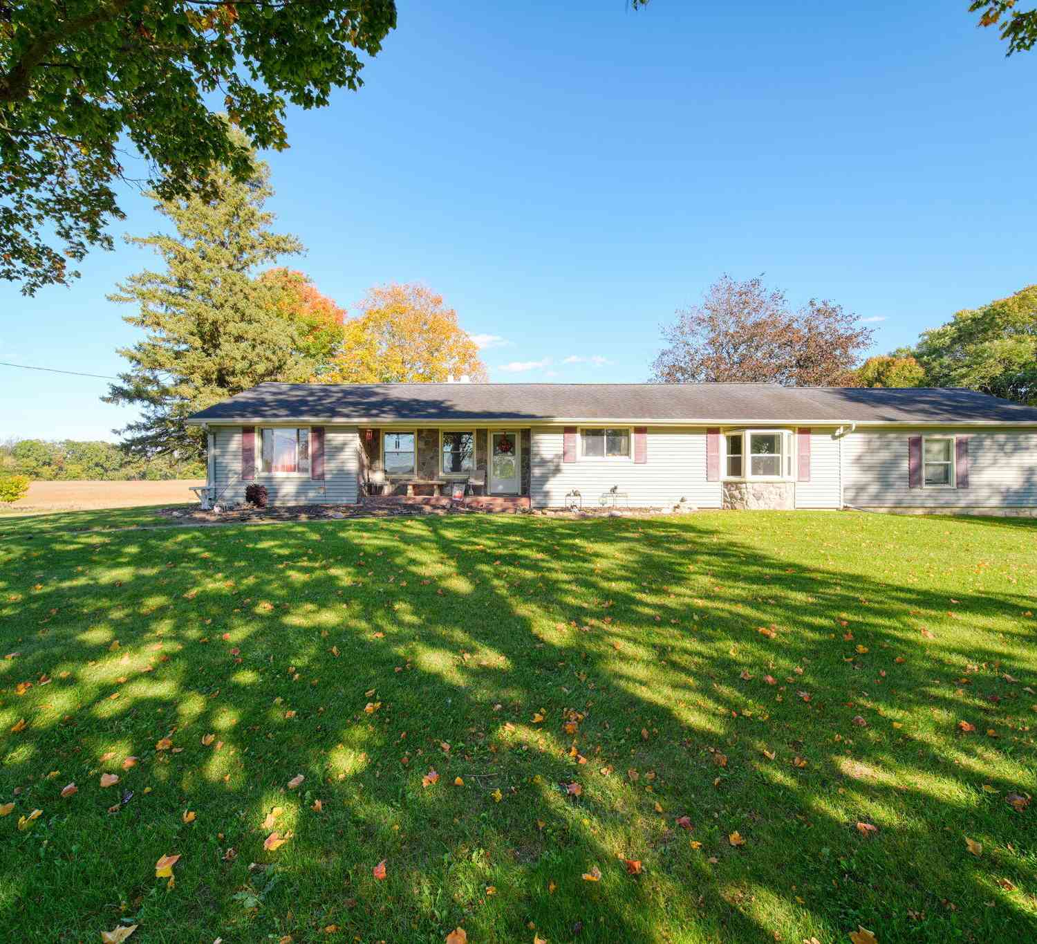 Homes For Sale - 3805 N Parma Road<br/> Jackson County, Parma, MI 49269