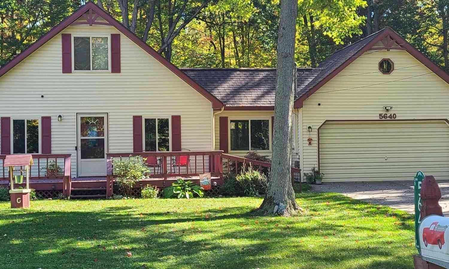 Homes For Sale - 5640 N Reserve Road<br/> Roscommon County, Roscommon, MI 48653