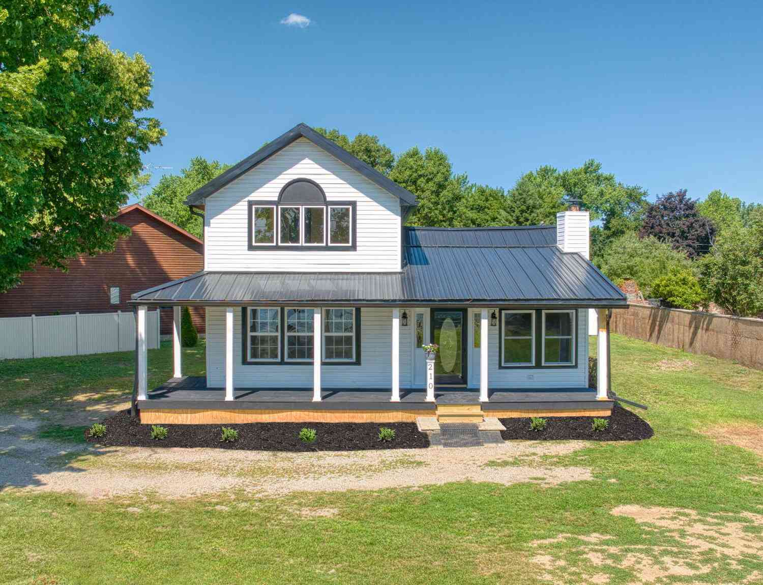 Homes For Sale - 210 W Grove Avenue<br/> Jackson County, Michigan Center, MI 49254