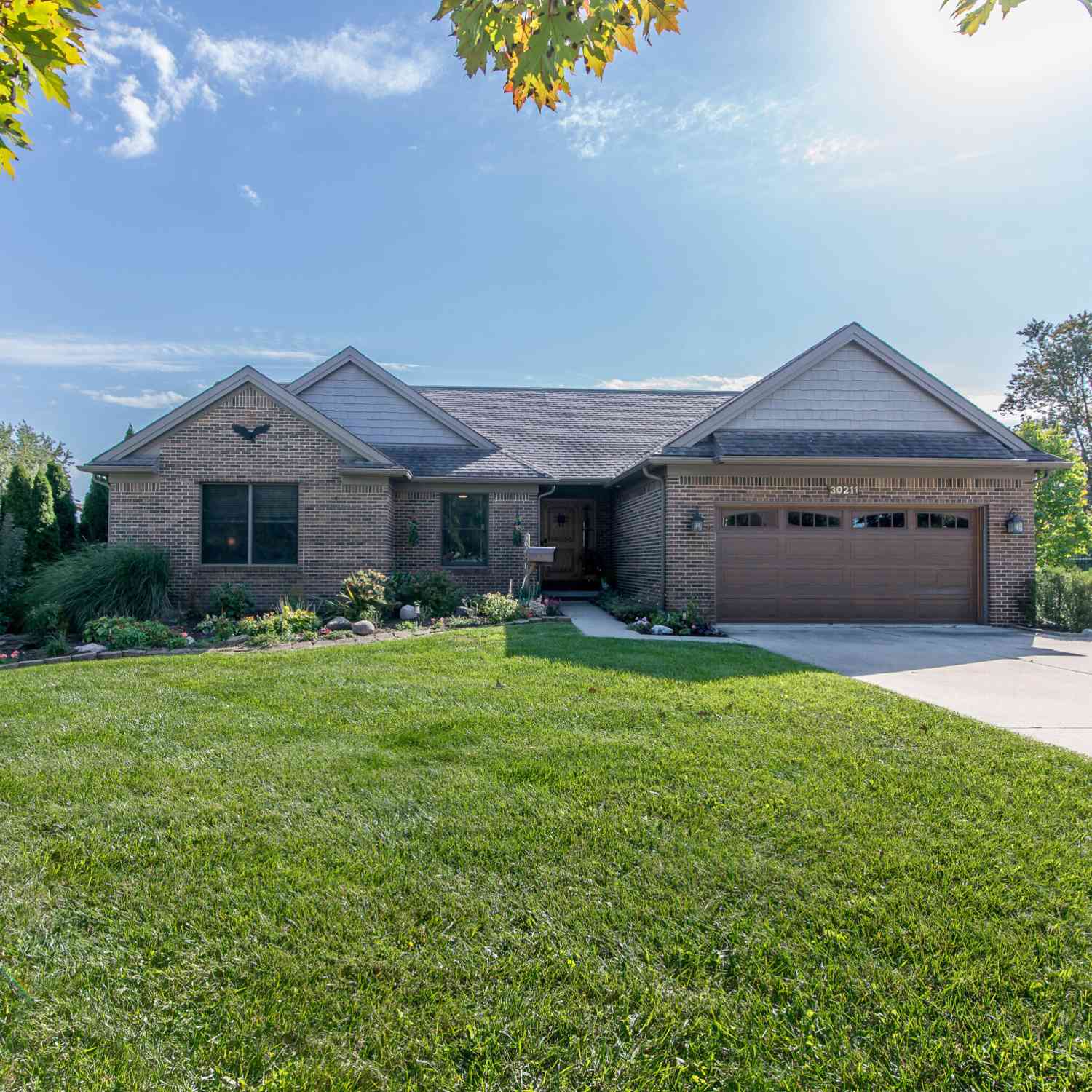 Homes For Sale - 30211 Beechwood Street<br/> Wayne County, Garden City, MI 48135