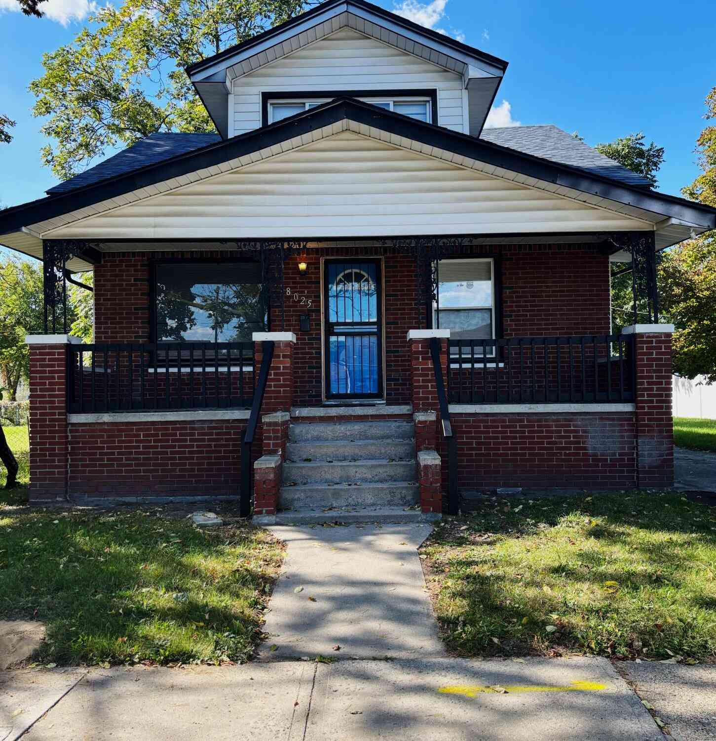 Homes For Sale - 18025 Brinker Avenue<br/> Detroit, MI 48234