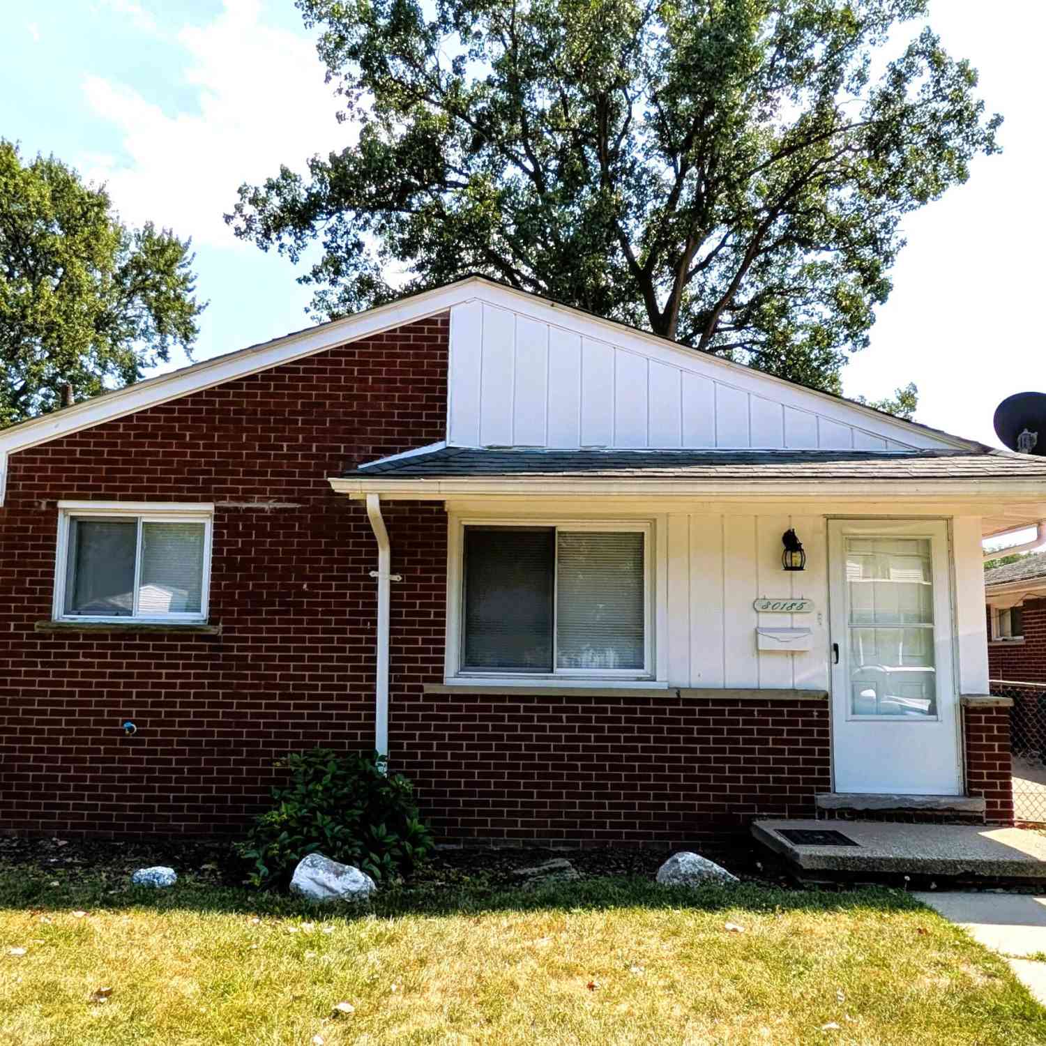 Homes For Sale - 30185 Hazelwood Street<br/> Wayne County, Inkster, MI 48141
