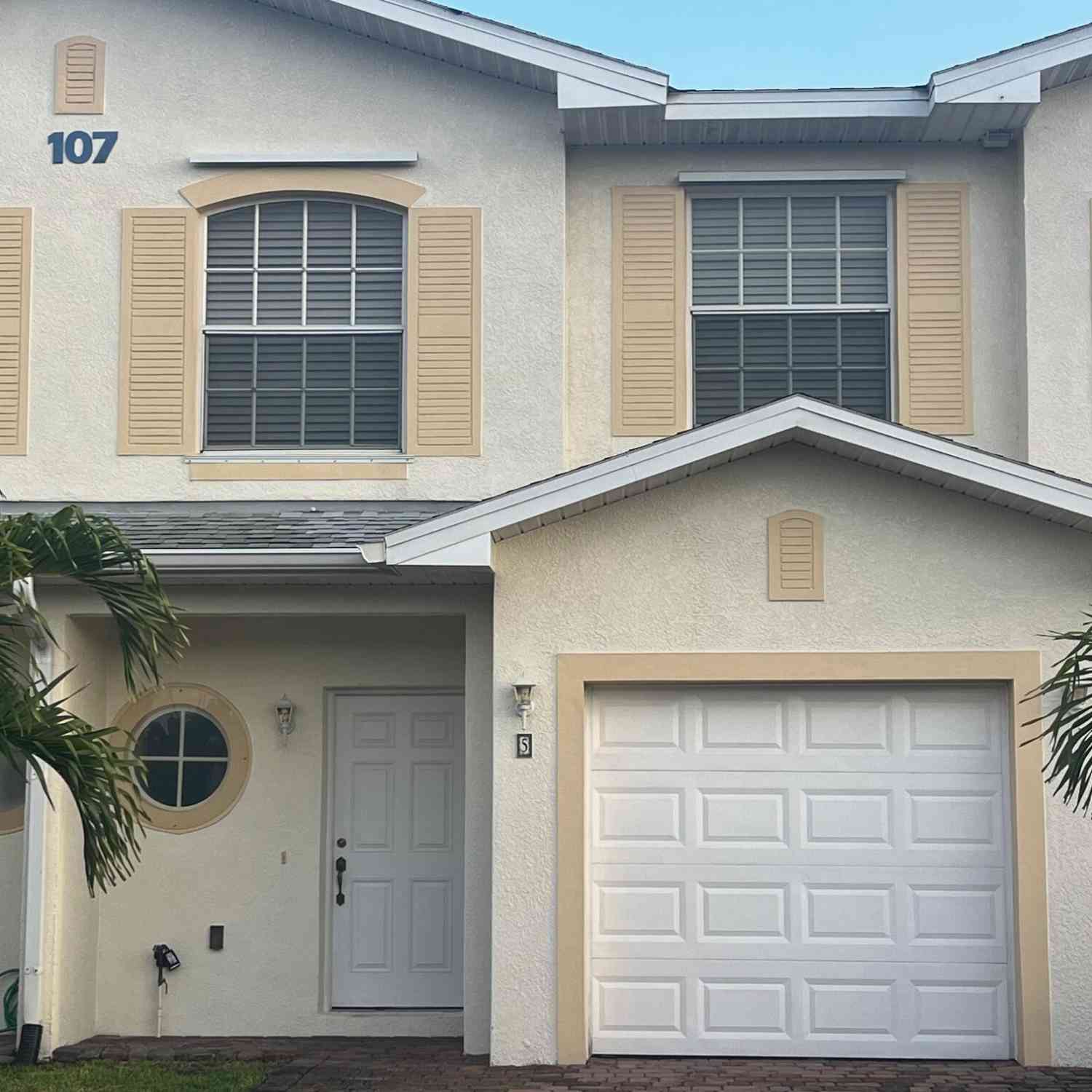 Townhouse For Rent - 107 Anchorage Avenue #5<br/> Cape Canaveral, FL 32920